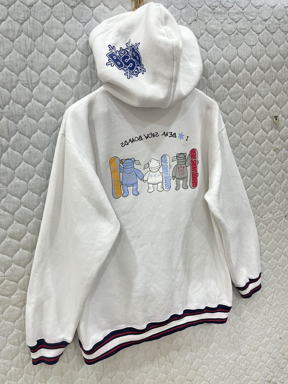 Other (Xxx). BEAR SNOW BOARDS HOODIE PULLOVER JACKET Size US L / EU 52-54 / 3 - 10 Thumbnail