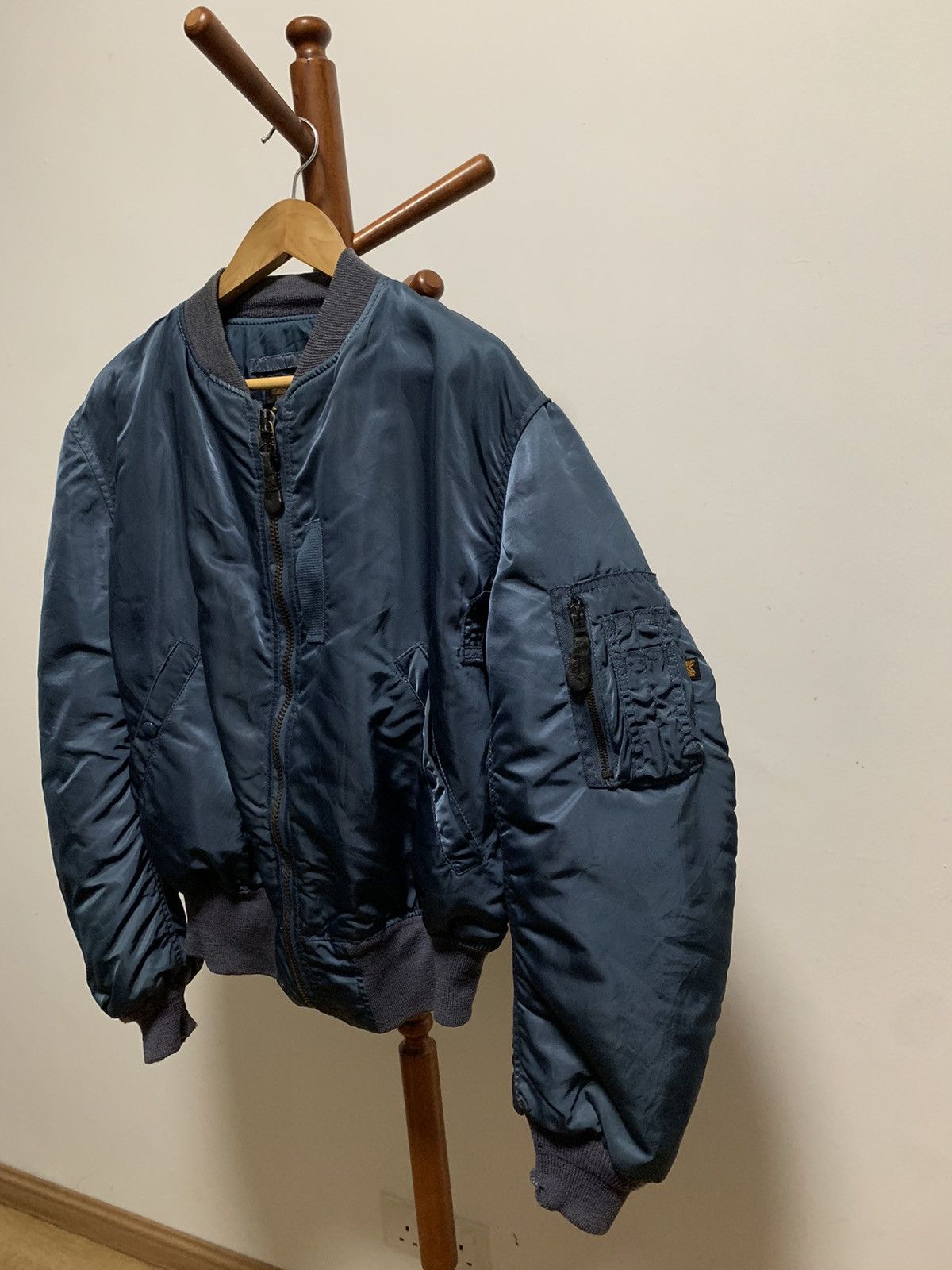 Alpha Industries × Vintage Vintage Alpha Industries MA-1 Bomber Jacket Size US M / EU 48-50 / 2 - 4 Thumbnail