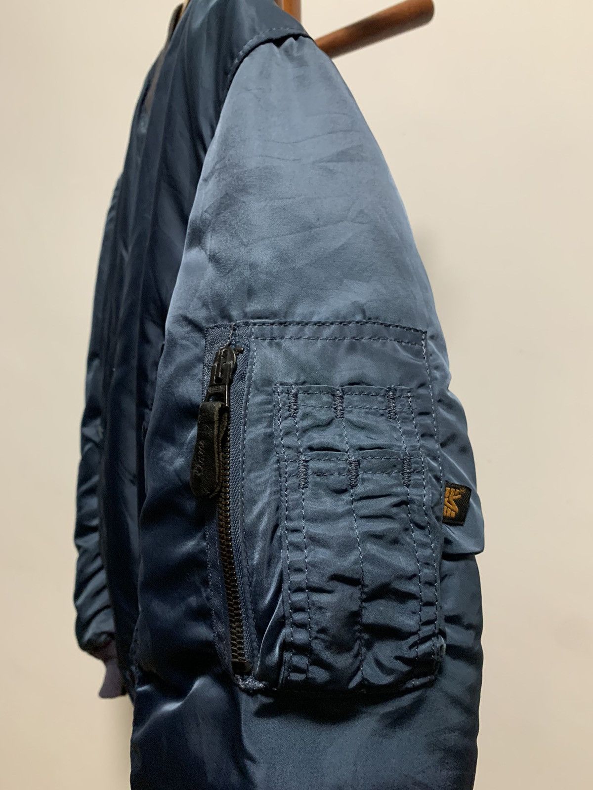 Alpha Industries × Vintage Vintage Alpha Industries MA-1 Bomber Jacket Size US M / EU 48-50 / 2 - 6 Thumbnail