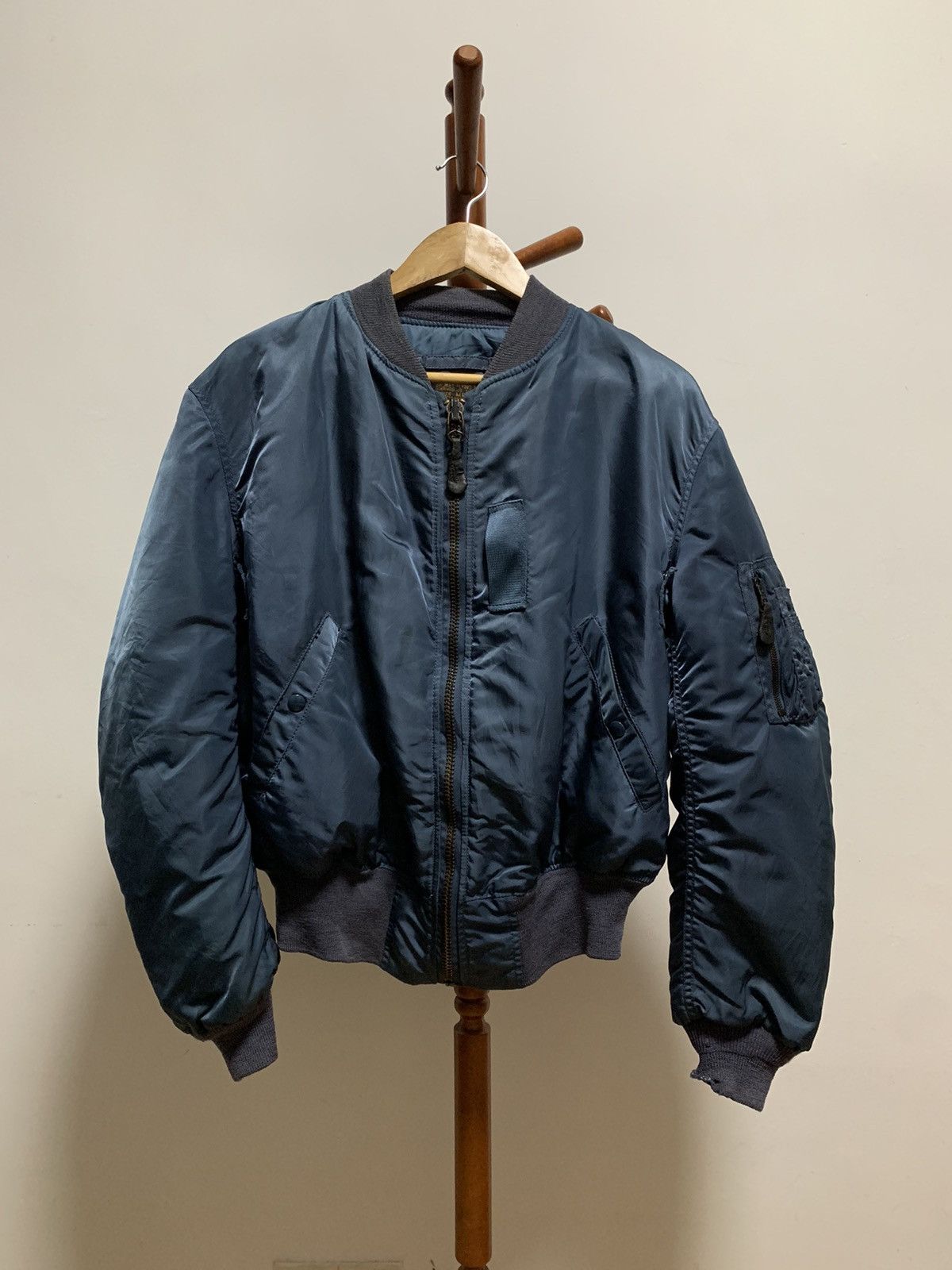 Alpha Industries × Vintage Vintage Alpha Industries MA-1 Bomber Jacket Size US M / EU 48-50 / 2 - 2 Thumbnail