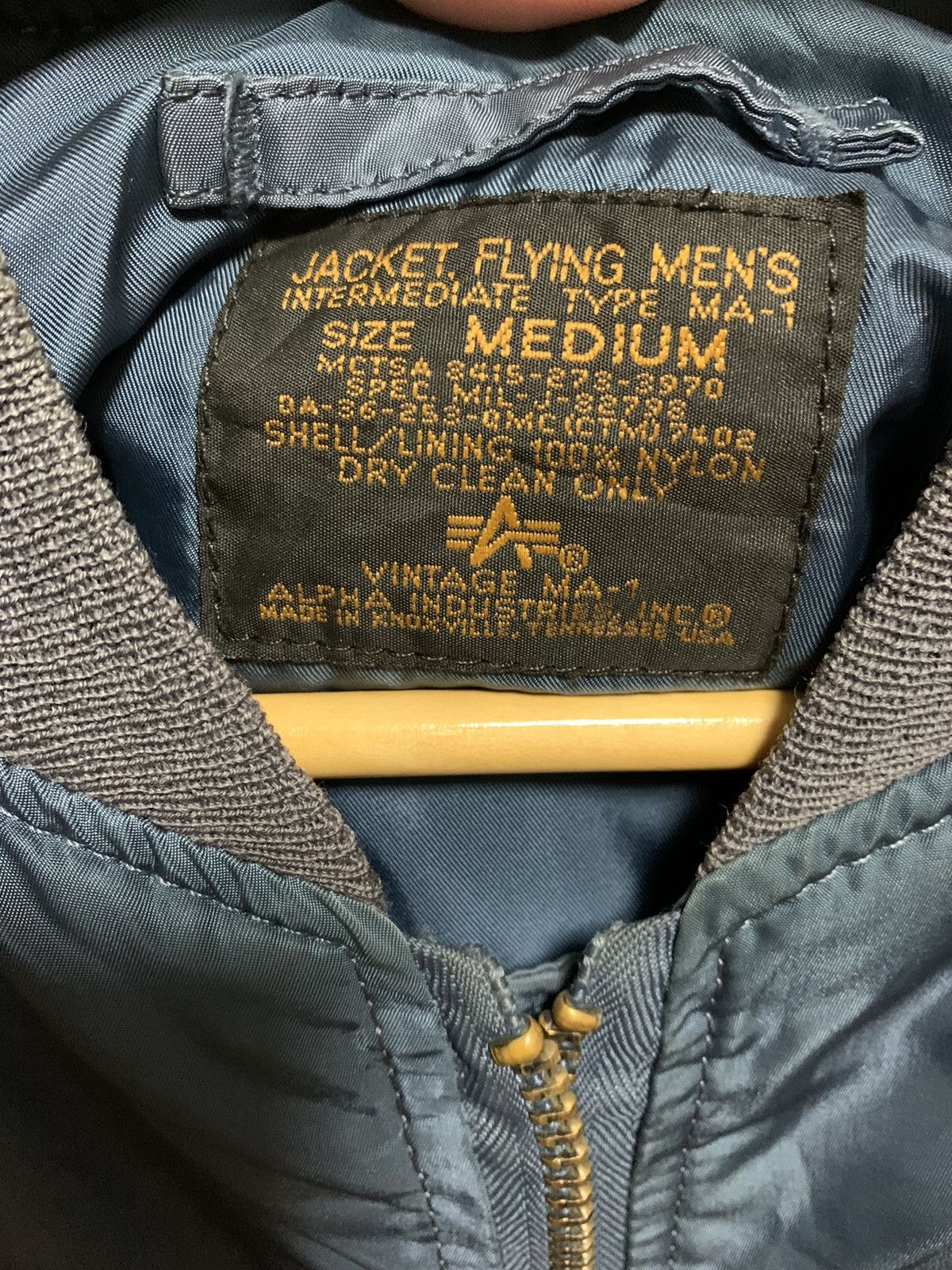 Alpha Industries × Vintage Vintage Alpha Industries MA-1 Bomber Jacket Size US M / EU 48-50 / 2 - 5 Thumbnail