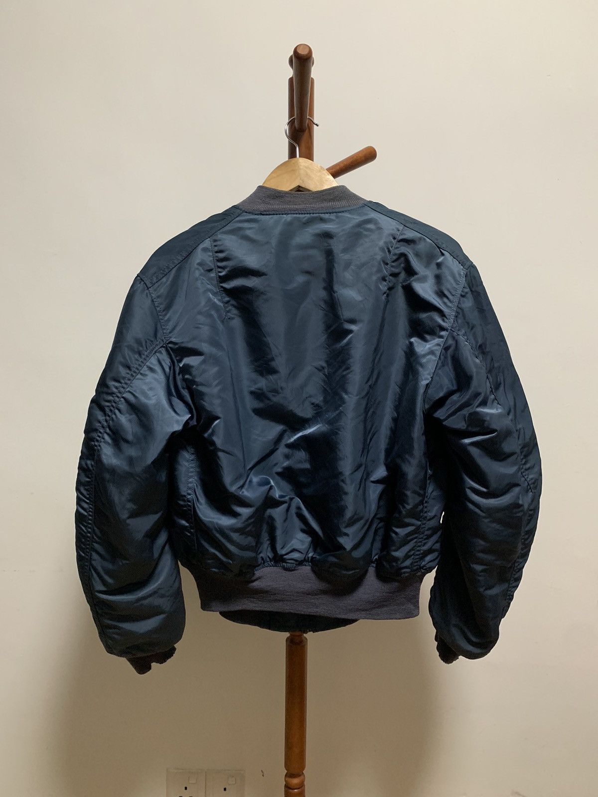 Alpha Industries × Vintage Vintage Alpha Industries MA-1 Bomber Jacket Size US M / EU 48-50 / 2 - 20 Thumbnail