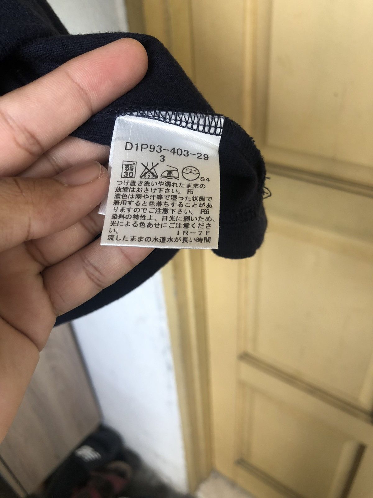 Burberry Vintage Burberry Black Label Nova Check Button Tshirt Size US M / EU 48-50 / 2 - 15 Thumbnail