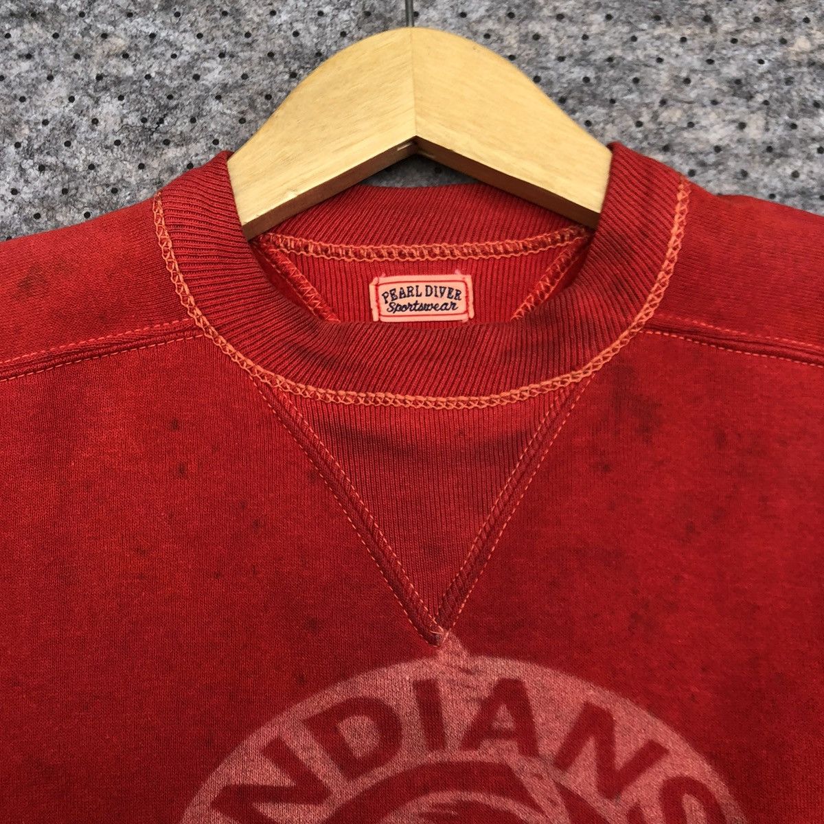 Vintage Vintage Freedom Sleeve Double V Sweatshirt Size US M / EU 48-50 / 2 - 3 Thumbnail