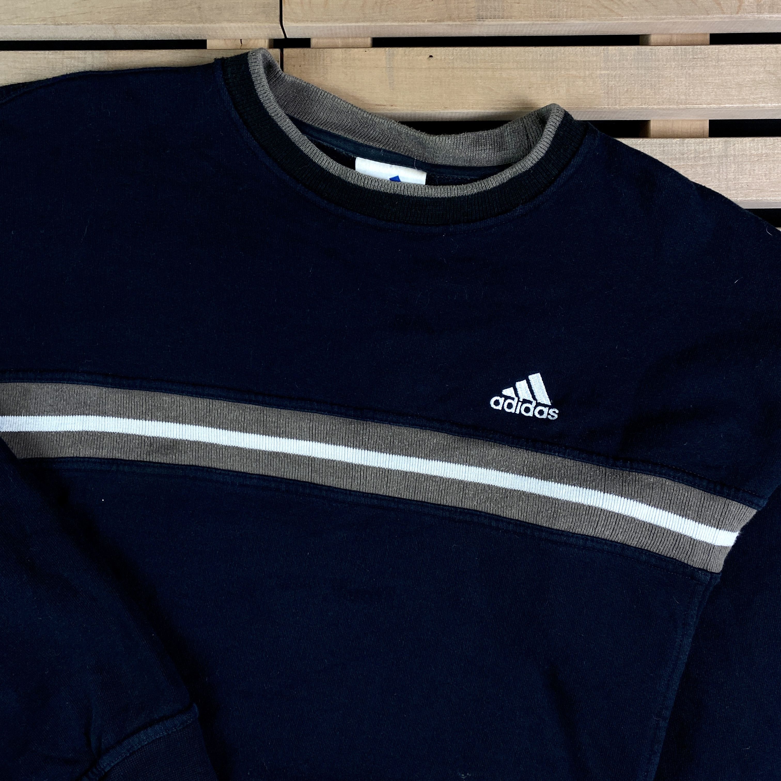 Adidas × Vintage Men’s Sweatshirt Long Sleeve Adidas Vintage Size L Size US L / EU 52-54 / 3 - 2 Thumbnail