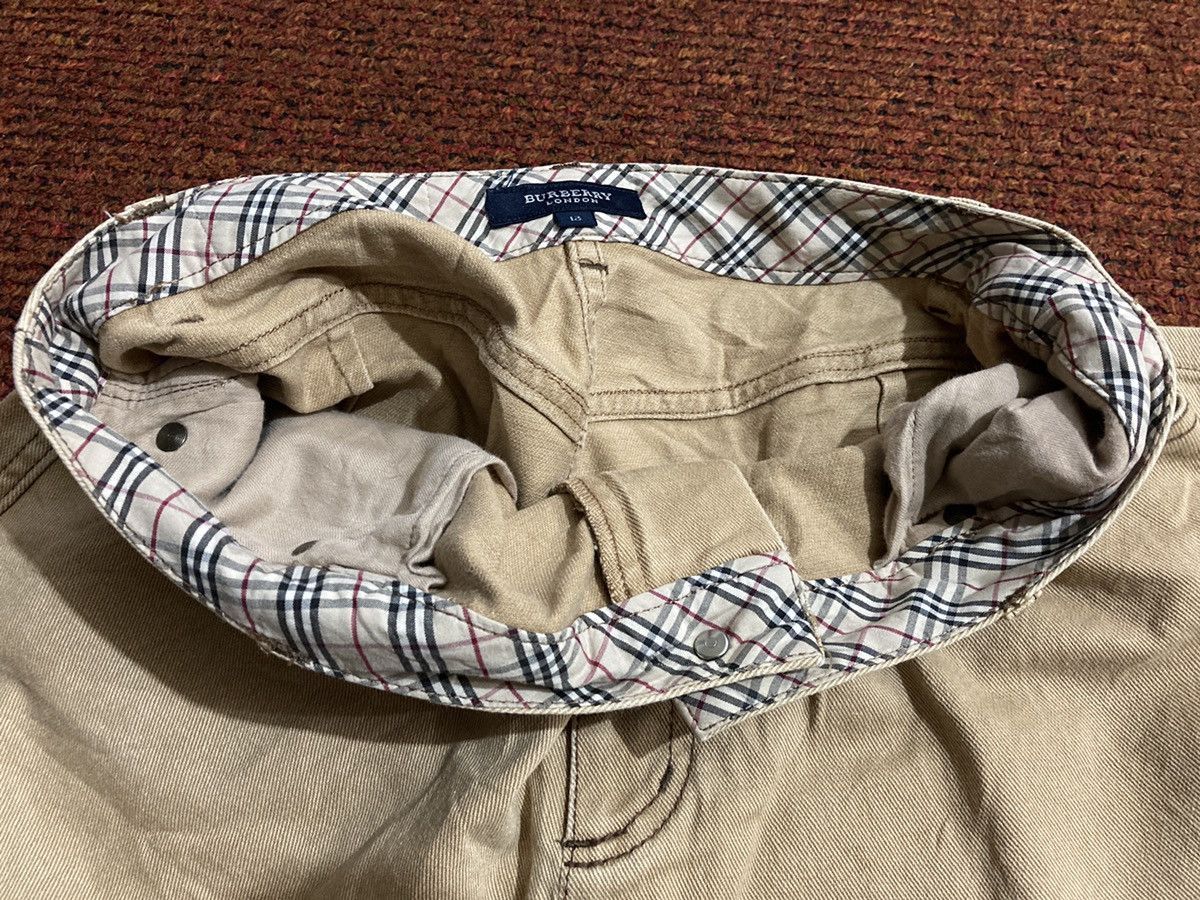 Burberry × Vintage Vintage Burberry London Brown Khakis Pants Size US 30 / EU 46 - 6 Thumbnail