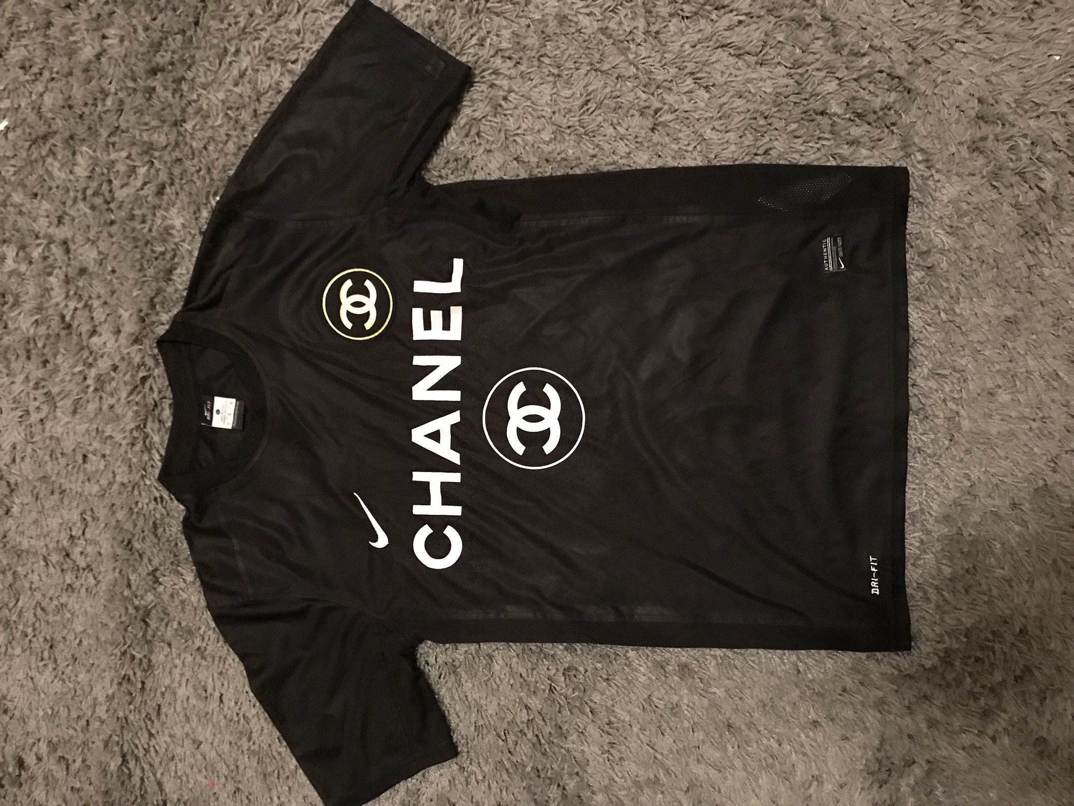 Nike DRI-FIT CHANEL Tシャツ Sサイズ NIKE×CHANEL DRI FIT Tシャツ ナイキ シャネル シャツ｜Yahoo