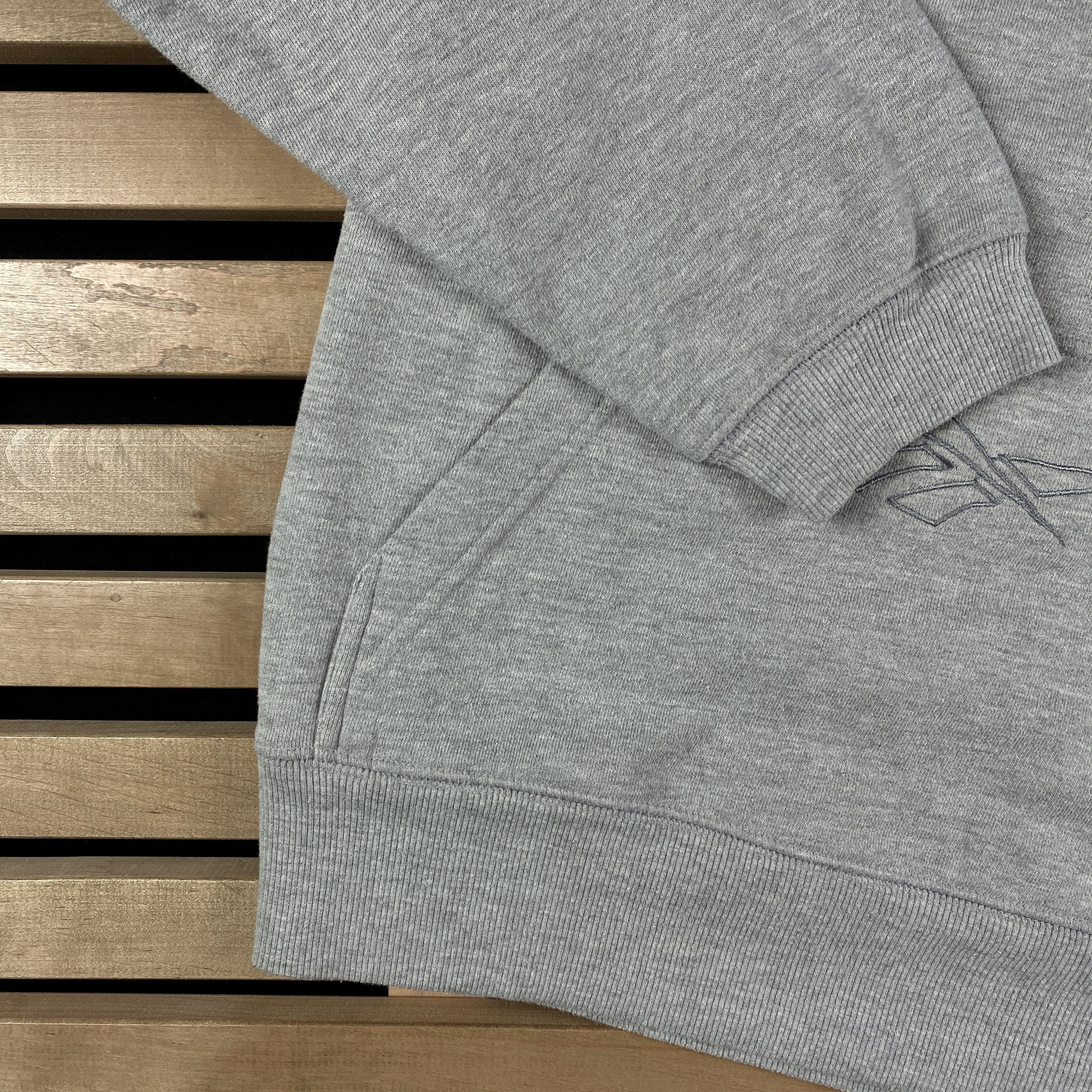 Reebok × Vintage Men’s Hoodie Long Sleeve Reebok Vintage Size XL Size US XL / EU 56 / 4 - 3 Thumbnail