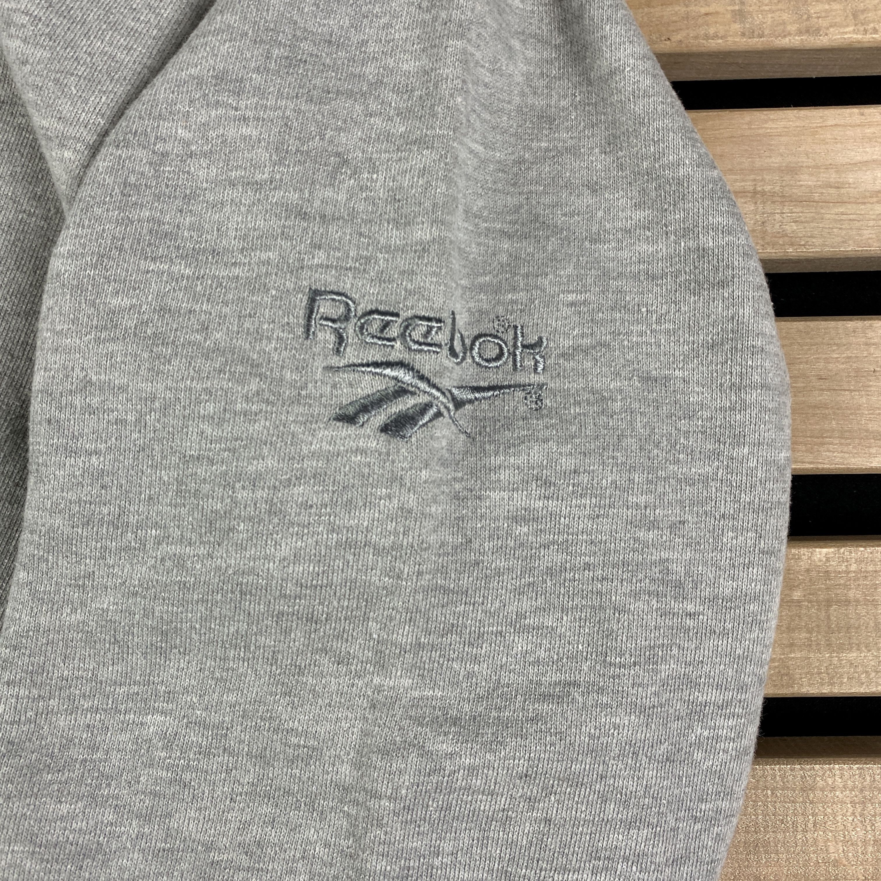 Reebok × Vintage Men’s Hoodie Long Sleeve Reebok Vintage Size XL Size US XL / EU 56 / 4 - 5 Thumbnail