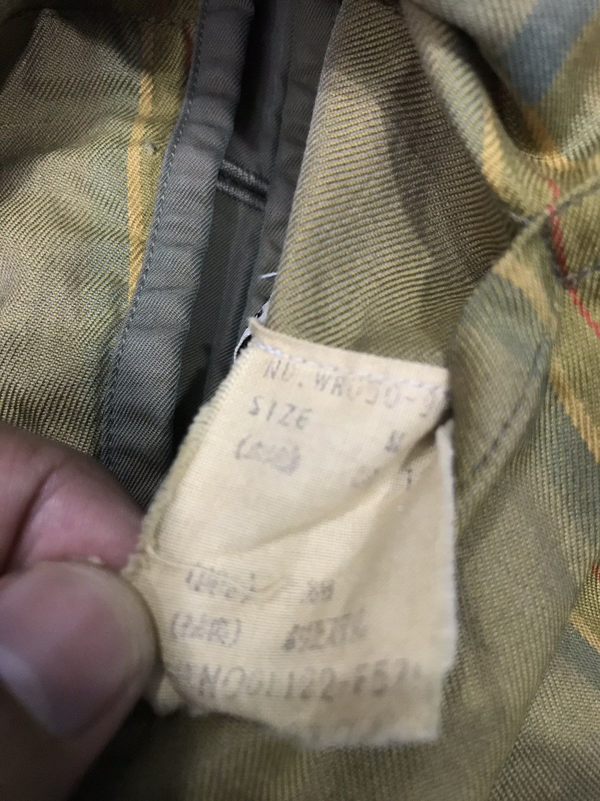 Burberry Vintage Burberrys Raincoat Distressed Size US L / EU 52-54 / 3 - 11 Thumbnail
