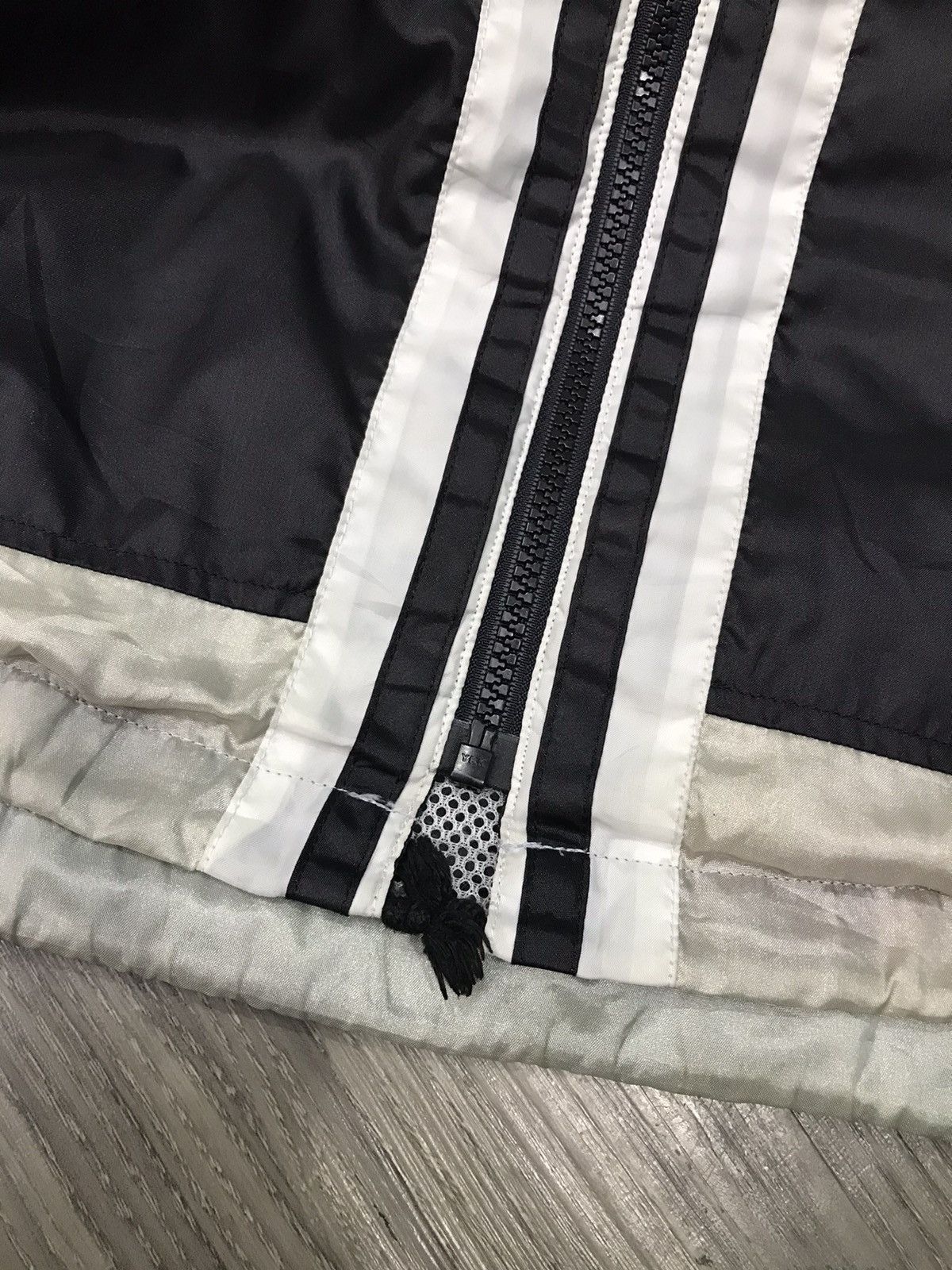 Adidas × Vintage Adidas Nylon Windbreaker Size US L / EU 52-54 / 3 - 8 Thumbnail