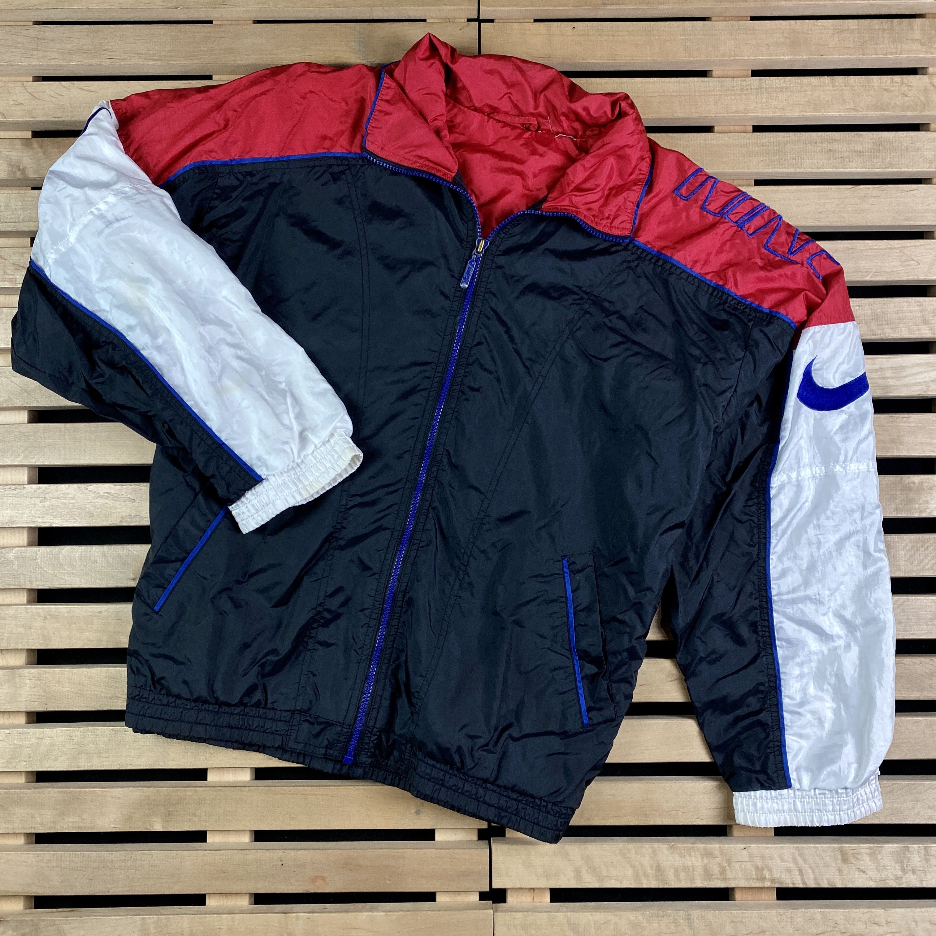 Nike × Vintage Mens Bomber Jacket Nike Vintage Size L Size US L / EU 52-54 / 3 - 1 Thumbnail