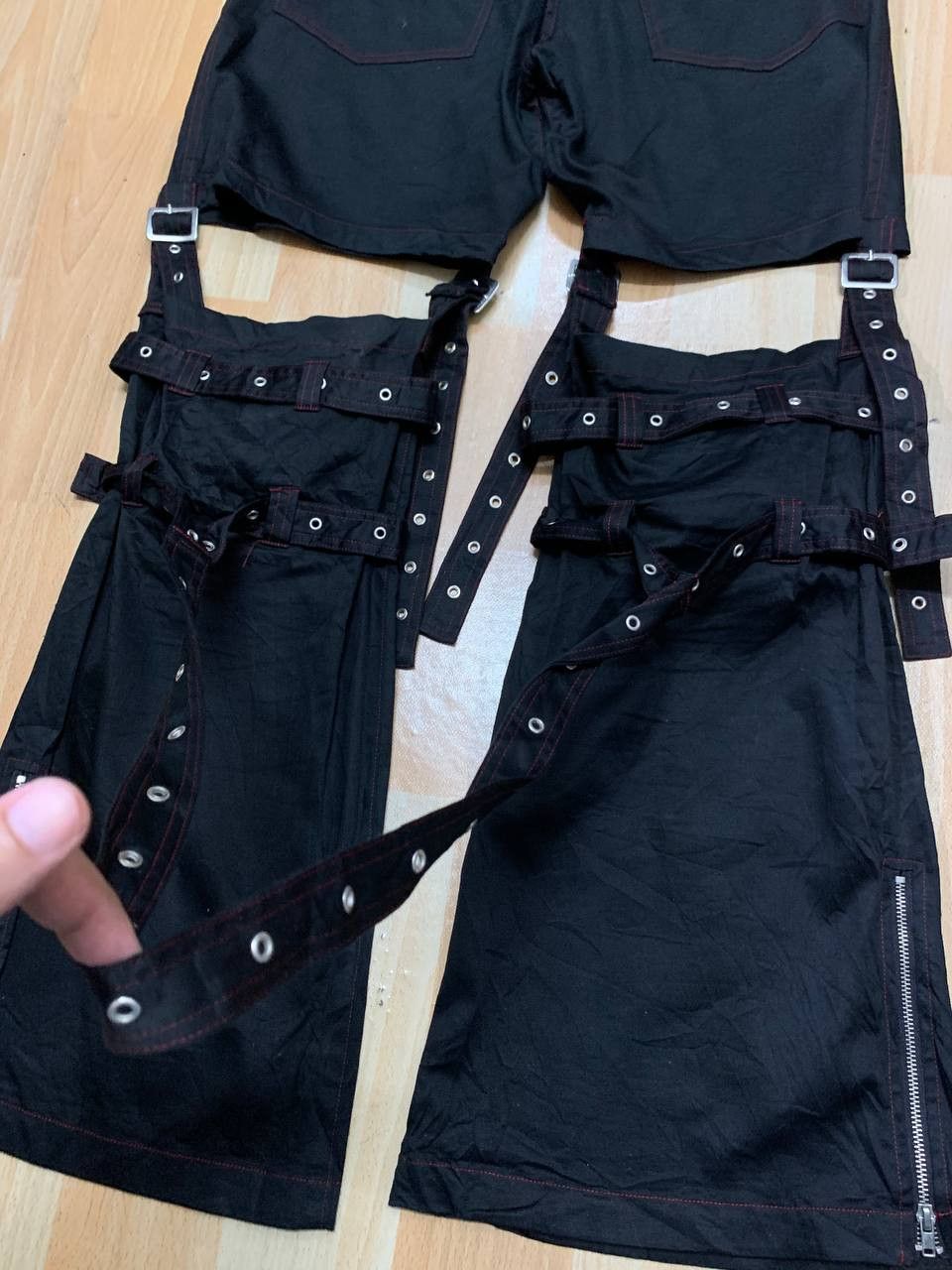 Japanese Brand Flared Japanese Brand Bondage Punk Rock Pants Size US 28 / EU 44 - 3 Thumbnail