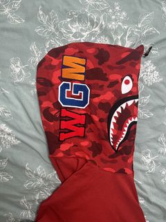 Bape Hoodie Red 