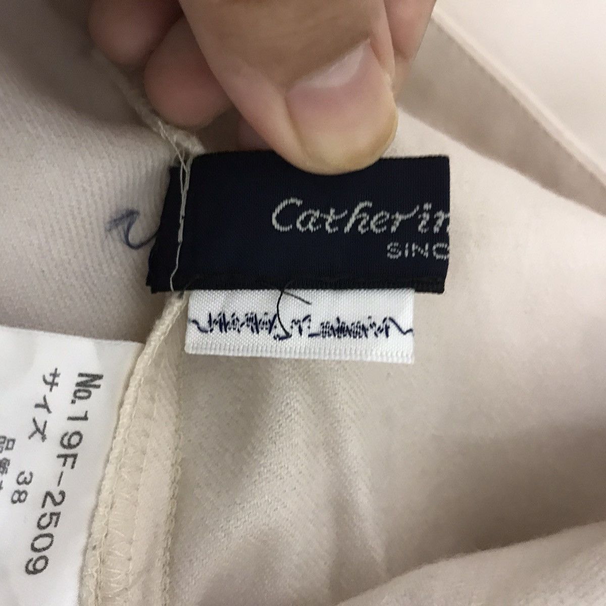 Japanese Brand CATHERINE HARNEL Japan Brand Wool Casual Baggy Trousers Pant Size US 26 / EU 42 - 3 Thumbnail