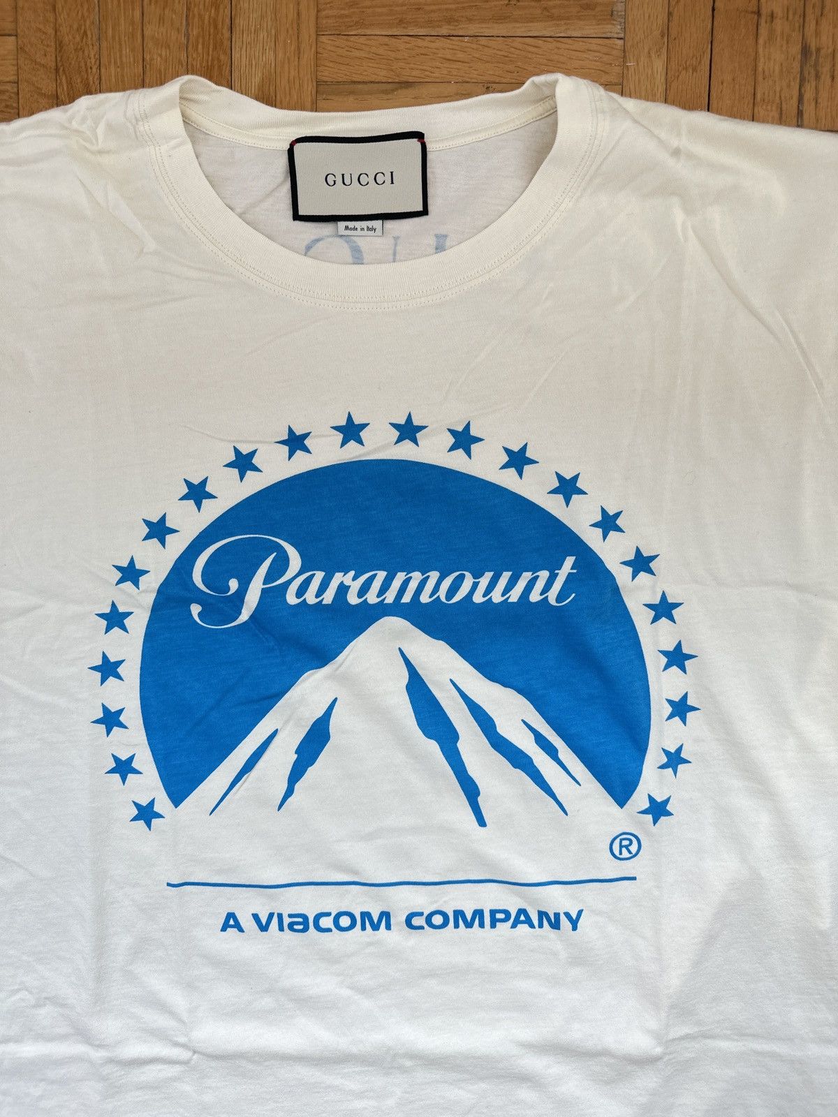 Gucci Gucci Paramount t shirt Grailed