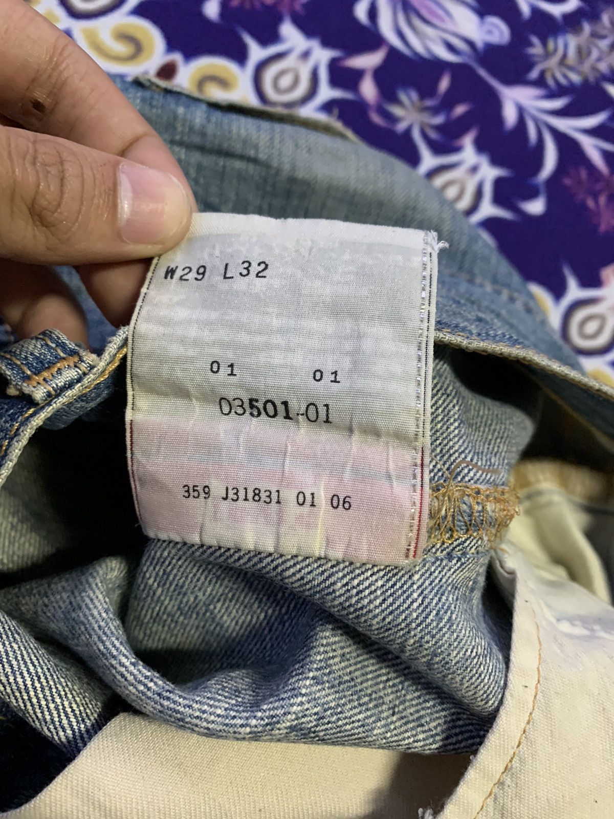 Levi's Vintage Clothing Vintage Levis 501 Faded Distressed Rework Denim Size US 31 - 8 Thumbnail