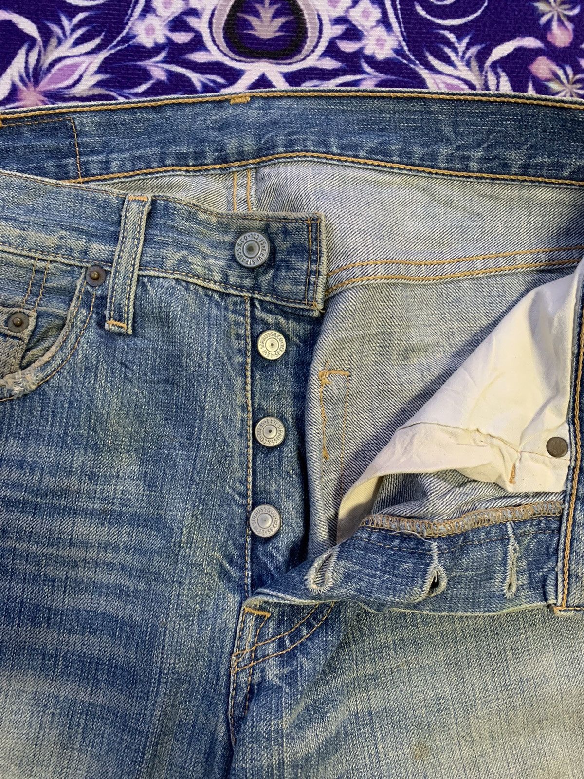 Levi's Vintage Clothing Vintage Levis 501 Faded Distressed Rework Denim Size US 31 - 6 Thumbnail