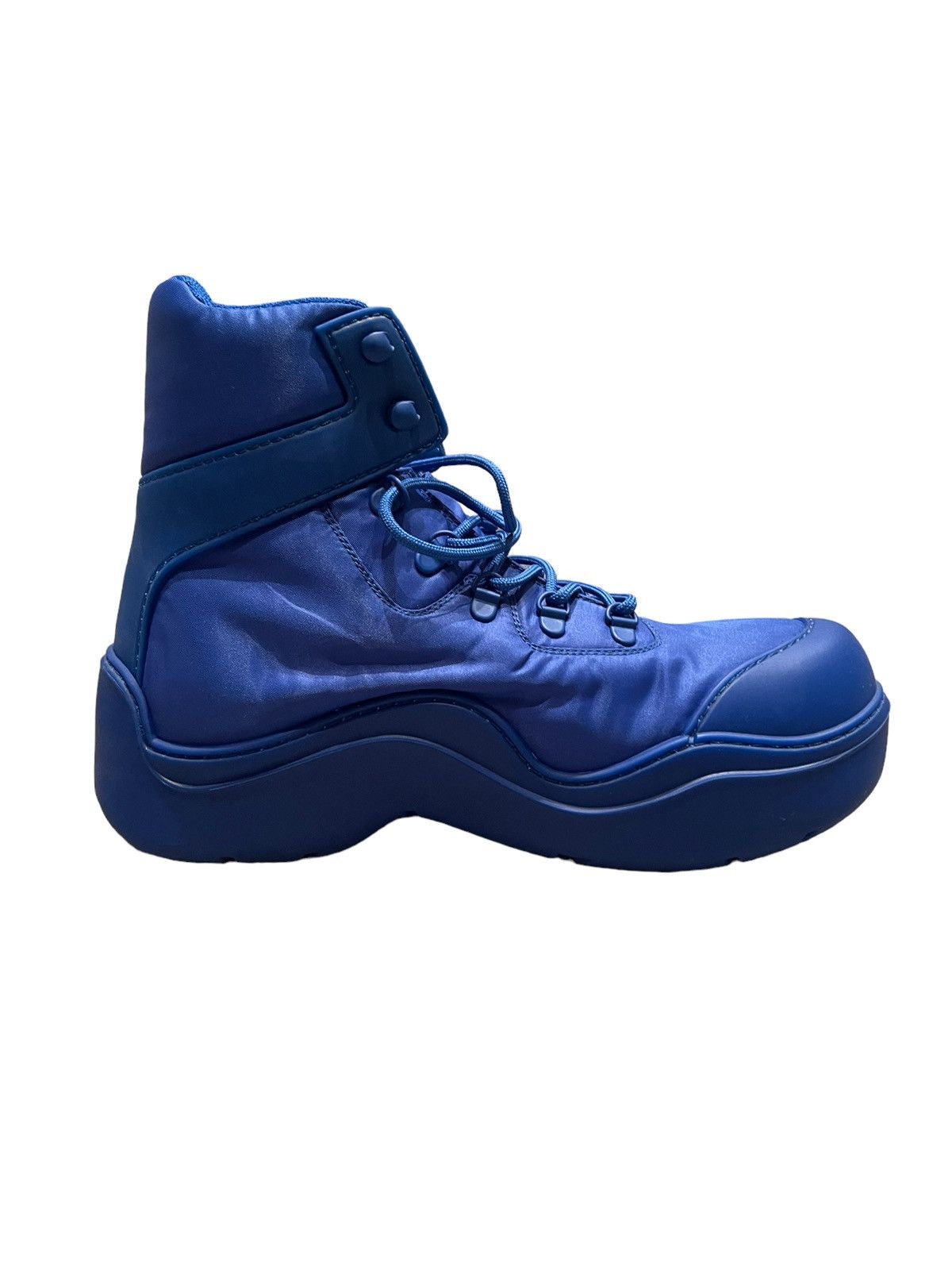 Bottega blue puddle bomber lace up boots Bottega Veneta - Puddle Bomber padded lace-up boots Bottega  main image 3