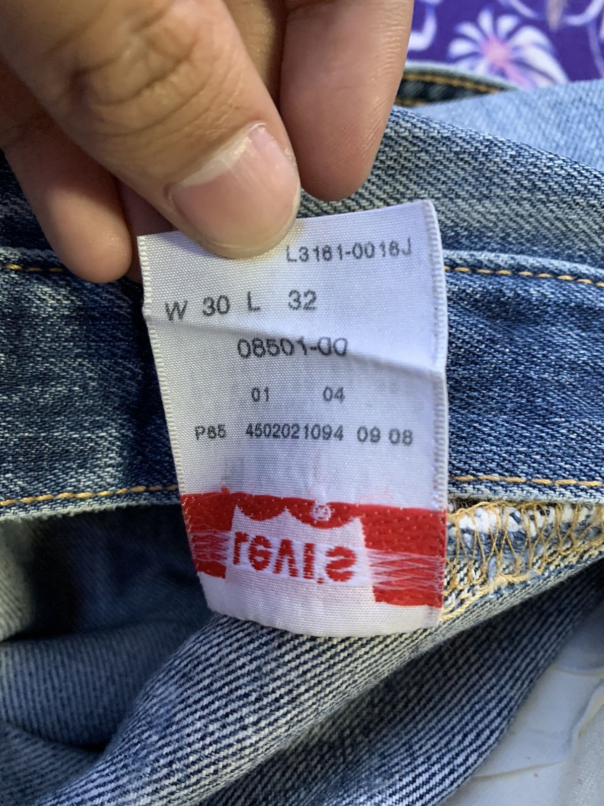 Levi's Vintage Clothing Vintage Levis 501 Distressed Denim Size US 32 / EU 48 - 5 Thumbnail