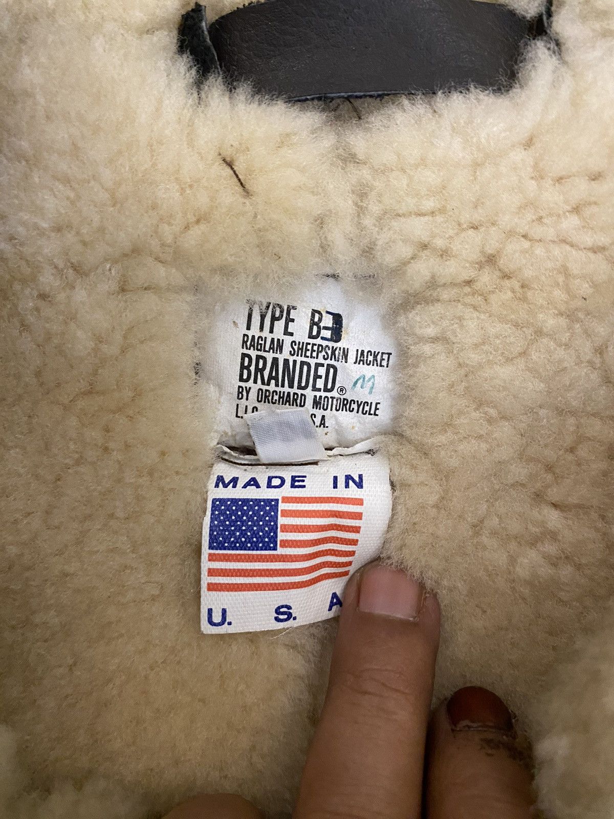 Japanese Brand × Vintage Vintage Sheepskin Shearling B-3 Avitor Bomber Jacket Size US M / EU 48-50 / 2 - 21 Thumbnail