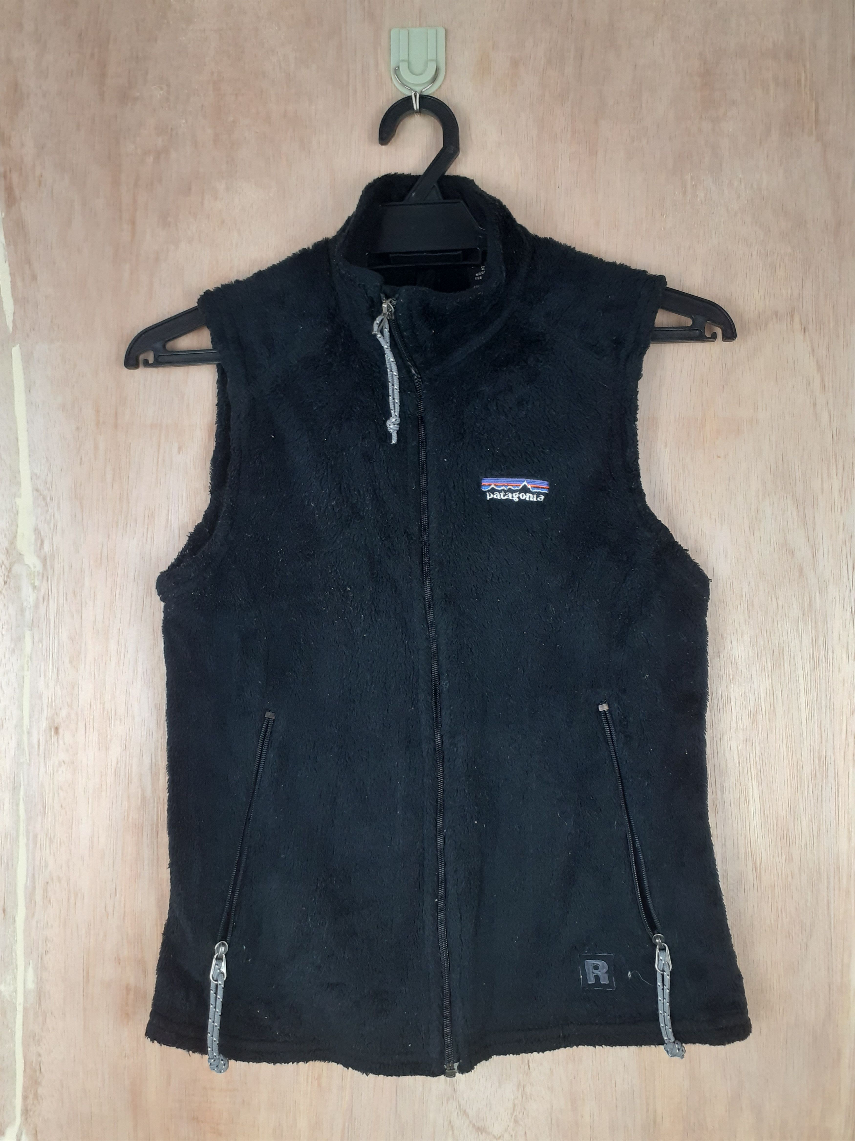 Patagonia Patagonia fleece black vest #3082 Size S / US 4 / IT 40 - 1 Thumbnail