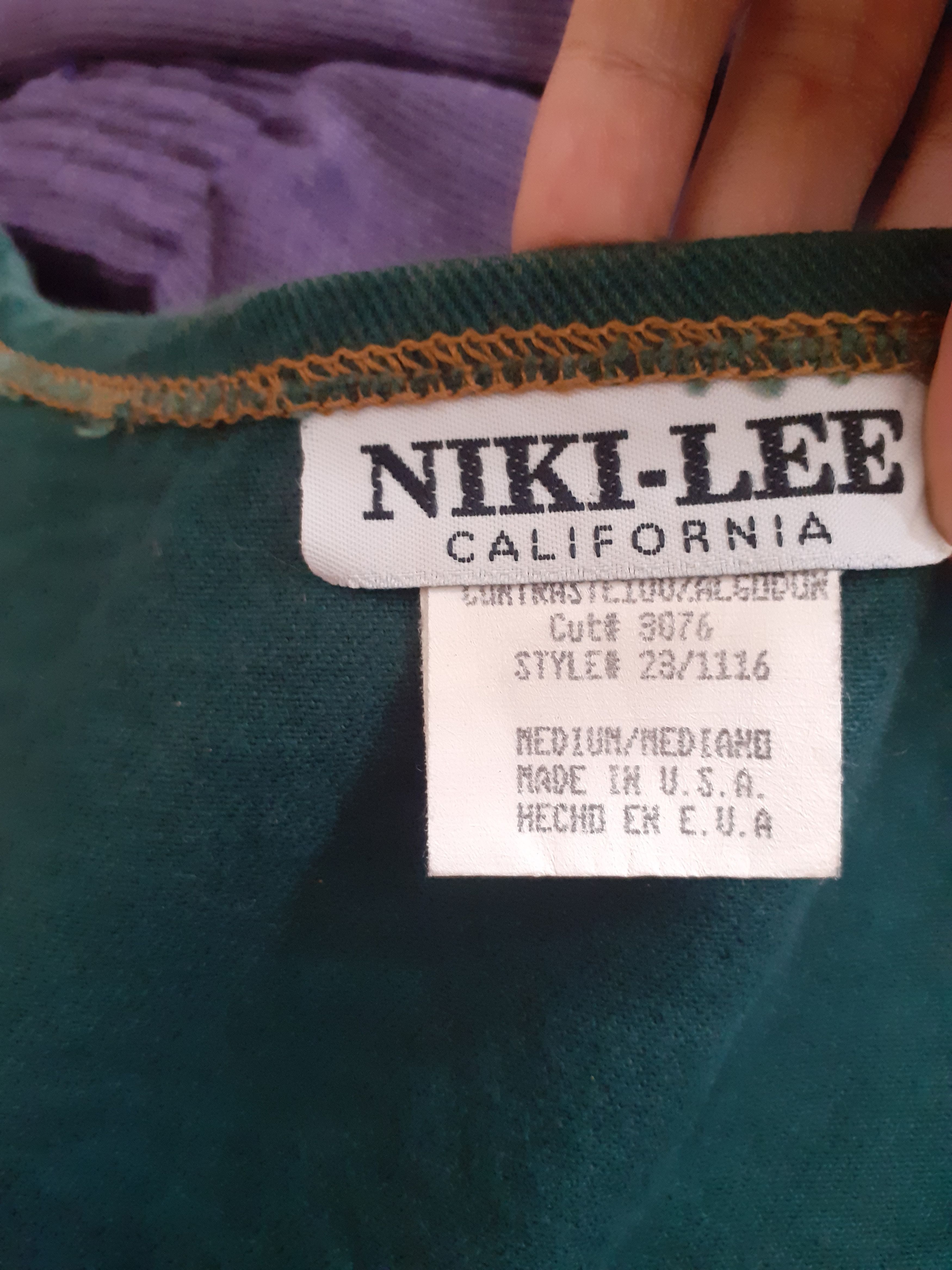 Vintage Niki Lee navajo art red/green knitwear vest #3084 Size US S / EU 44-46 / 1 - 7 Thumbnail