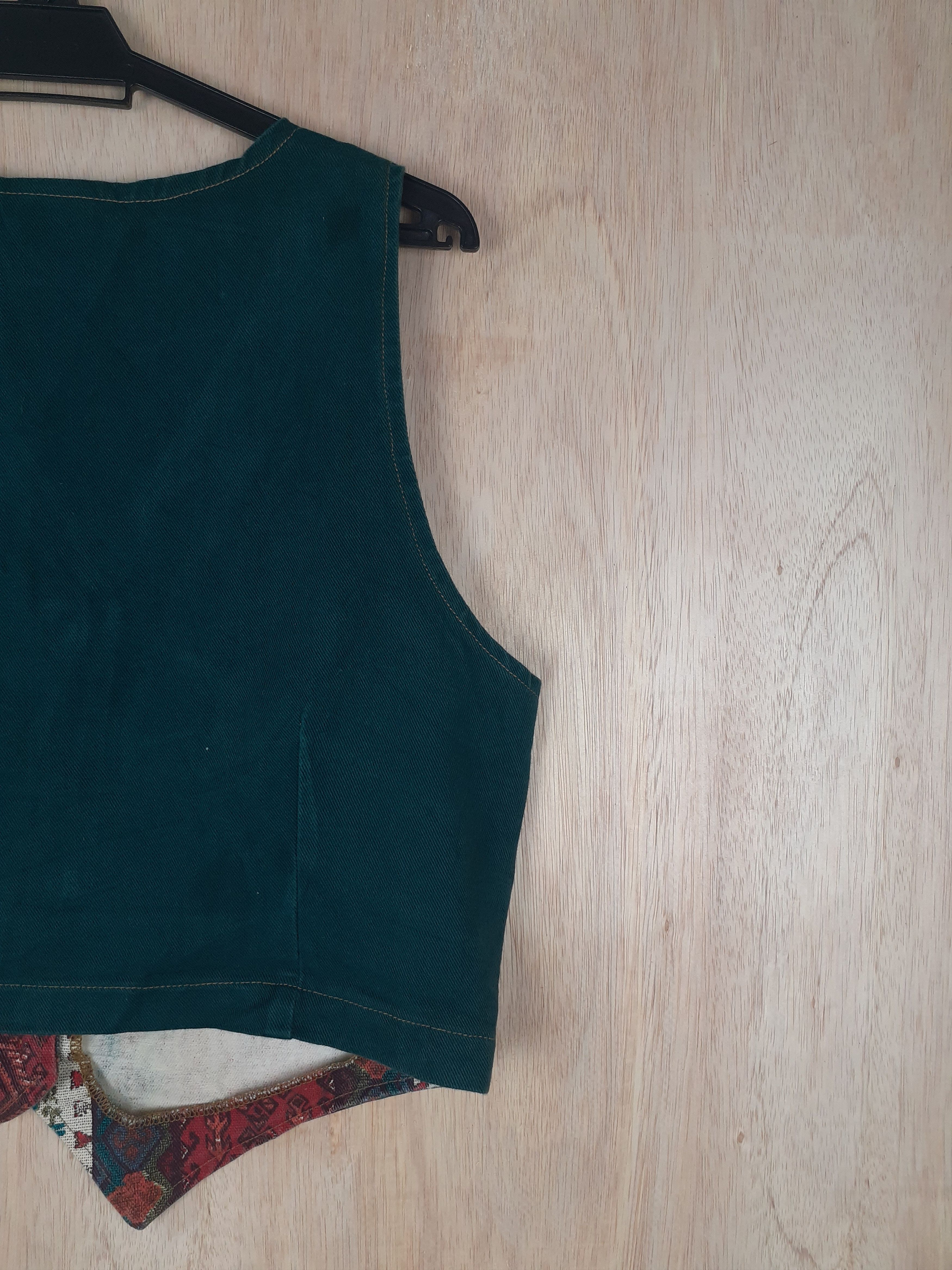 Vintage Niki Lee navajo art red/green knitwear vest #3084 Size US S / EU 44-46 / 1 - 6 Thumbnail