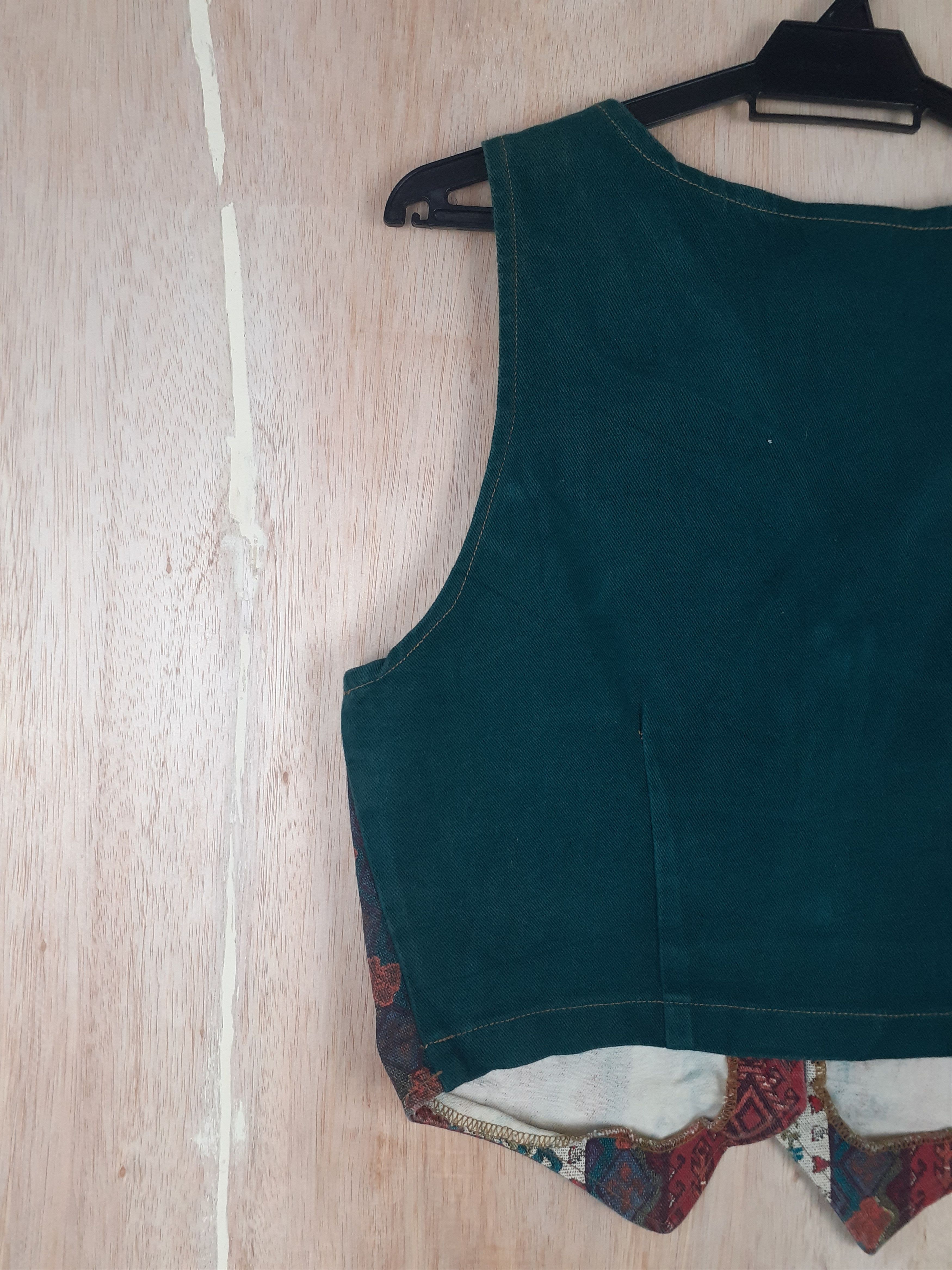 Vintage Niki Lee navajo art red/green knitwear vest #3084 Size US S / EU 44-46 / 1 - 5 Thumbnail