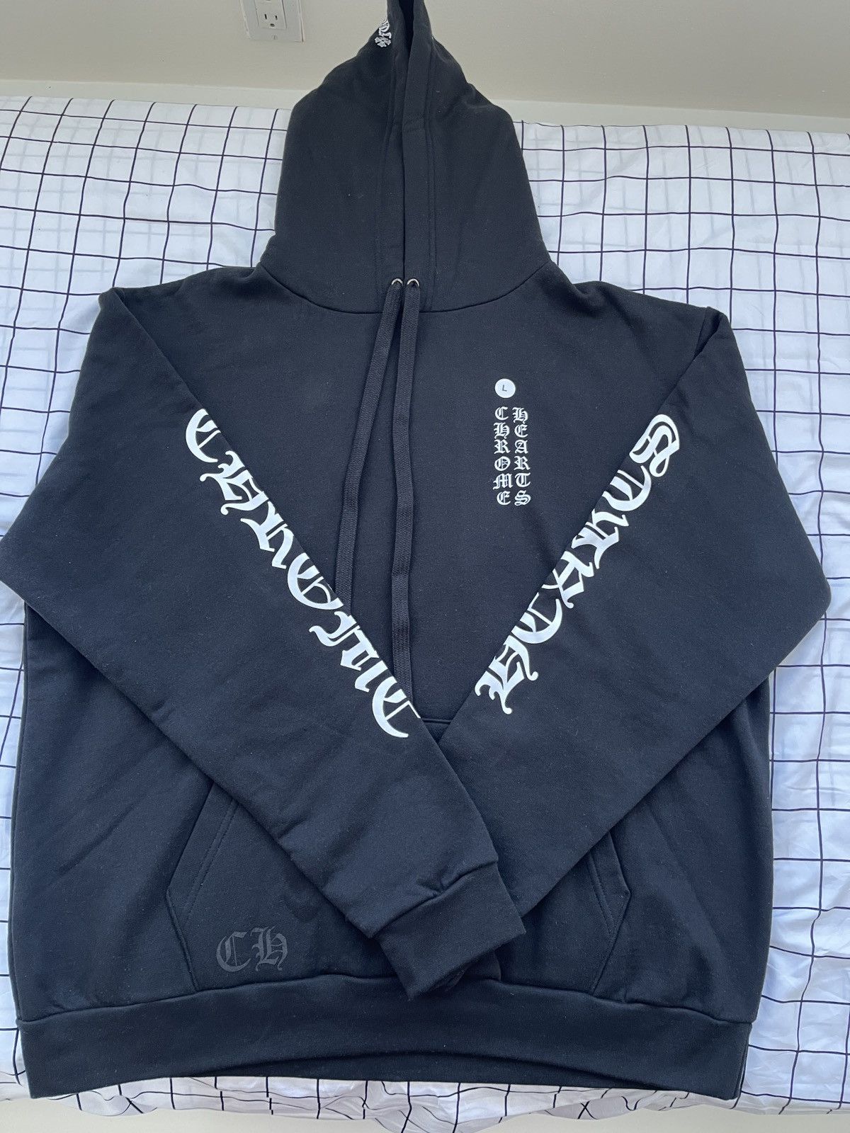 Chrome Hearts Chrome Hearts Vertical Logo FU Hoodie Size US L / EU 52-54 / 3 - 2 Thumbnail