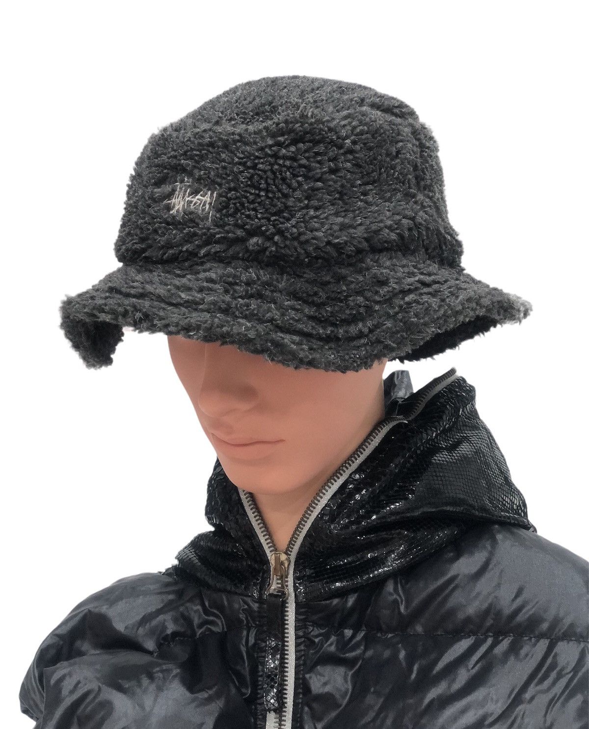 Stussy 💥BEST OFFER💥Vintage STUSSY Sherpa Bucket Hat Size ONE SIZE - 2 Thumbnail
