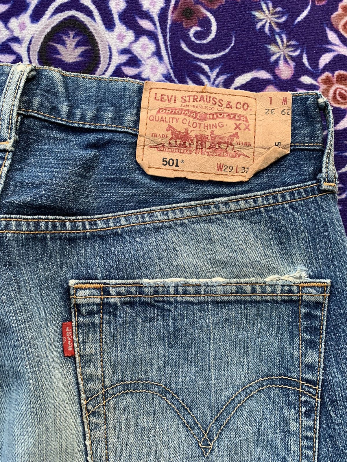 Levi's Vintage Clothing Vintage Levis 501 Distressed Denim Size US 30 / EU 46 - 13 Thumbnail