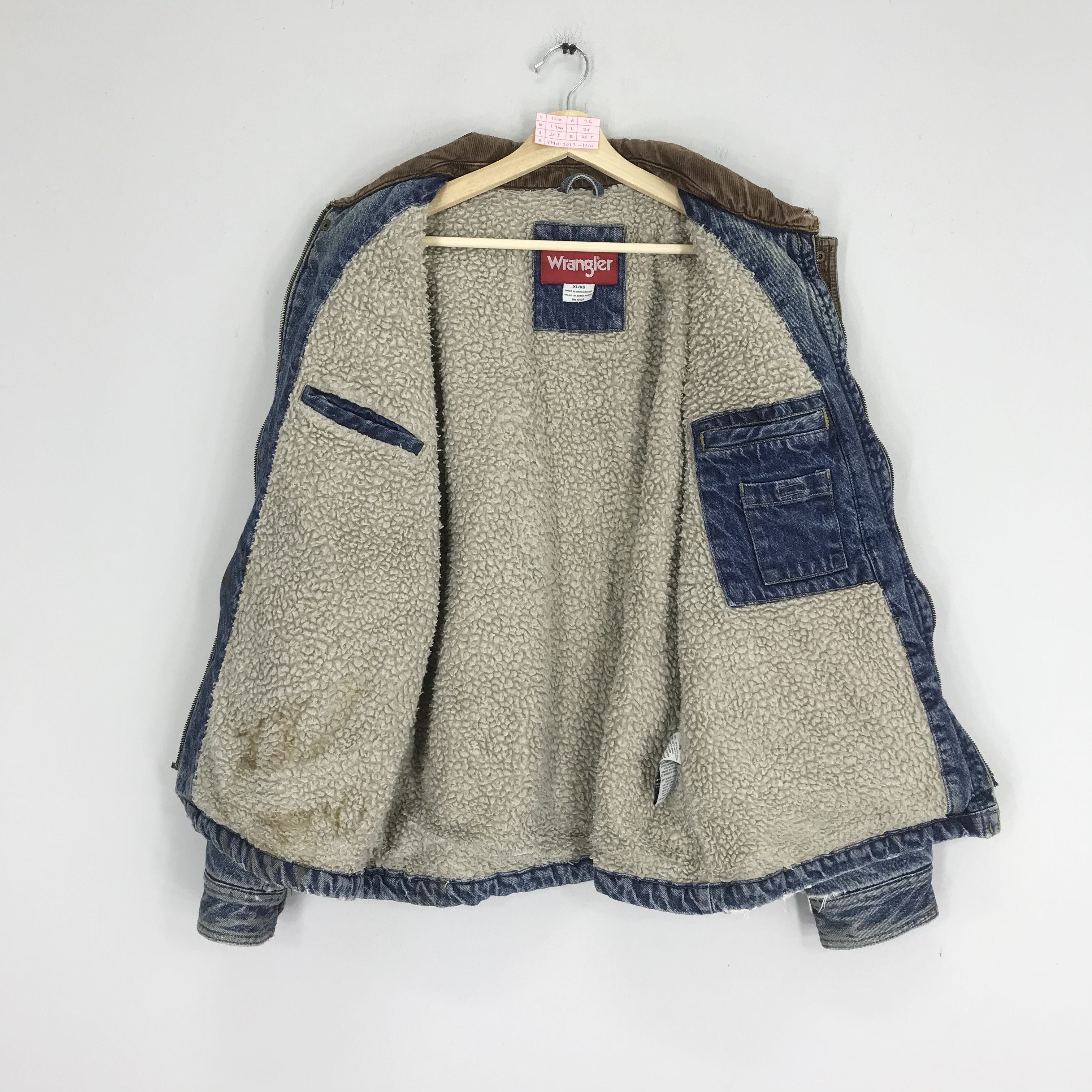 Wrangler Vintage 90s Wrangler Denim Jacket Four Pocket Sherpa Lining Size US XL / EU 56 / 4 - 4 Thumbnail