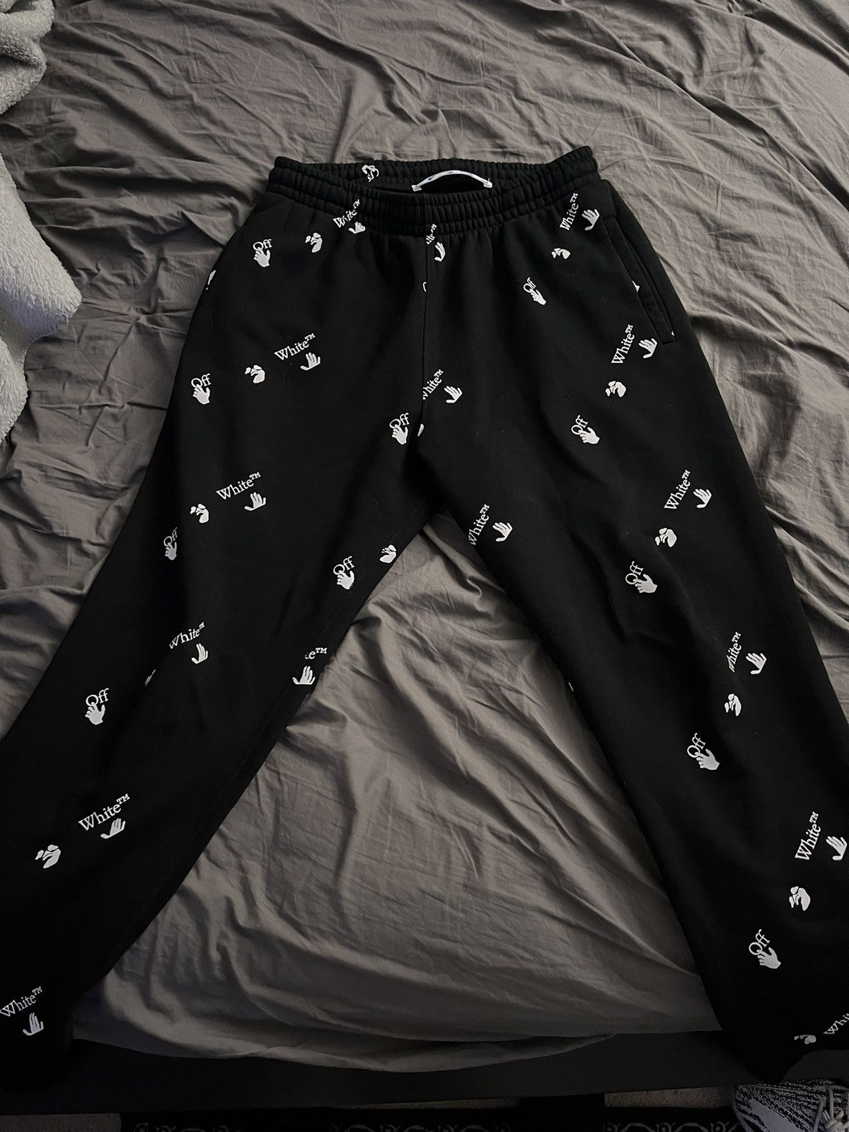 Off-White Off-White all over joggers Size US 32 / EU 48 - 1 Thumbnail