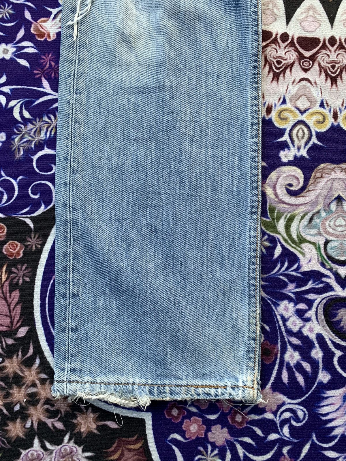 Levi's Vintage Clothing Vintage Levis 501 Distressed Denim Size US 31 - 3 Thumbnail