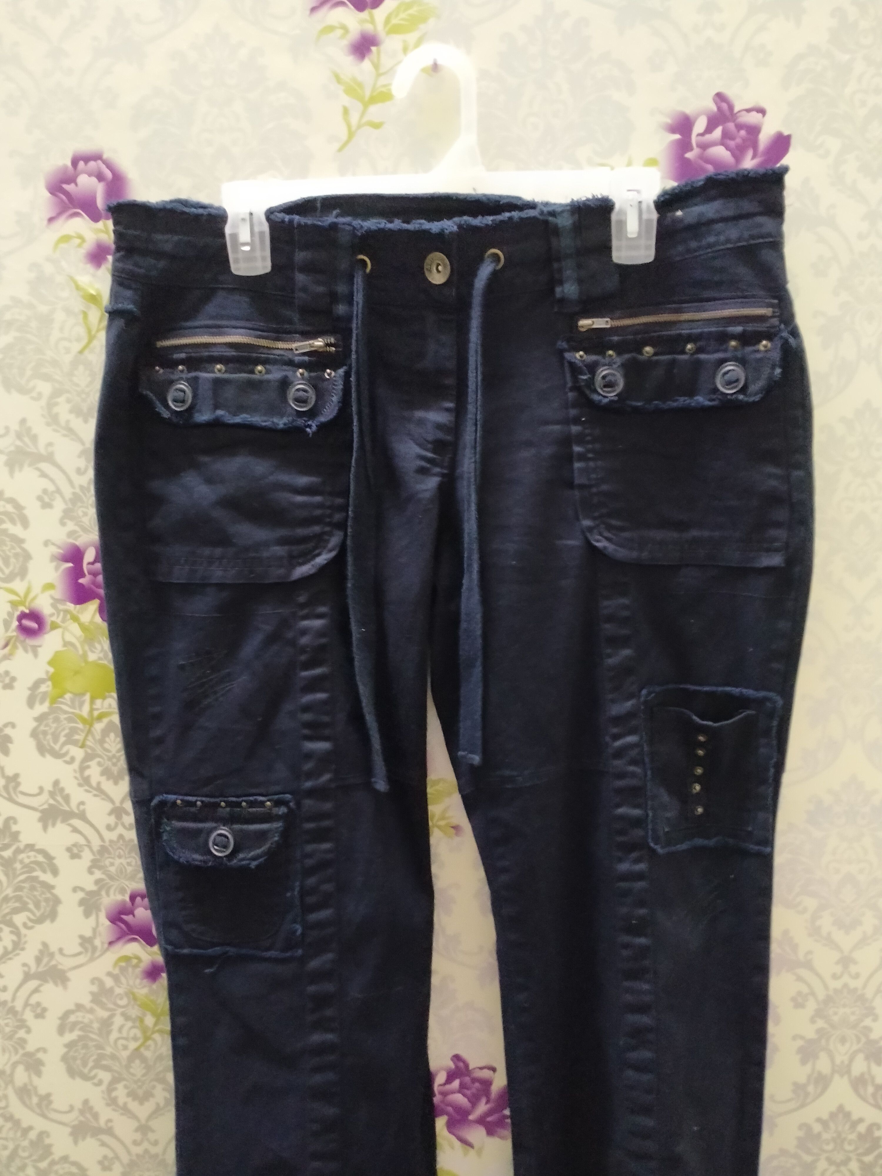 image of Arizona Jean Company Arizona Cargo Pants Multi Pocket in Dark Blue, Women's (Size 36)