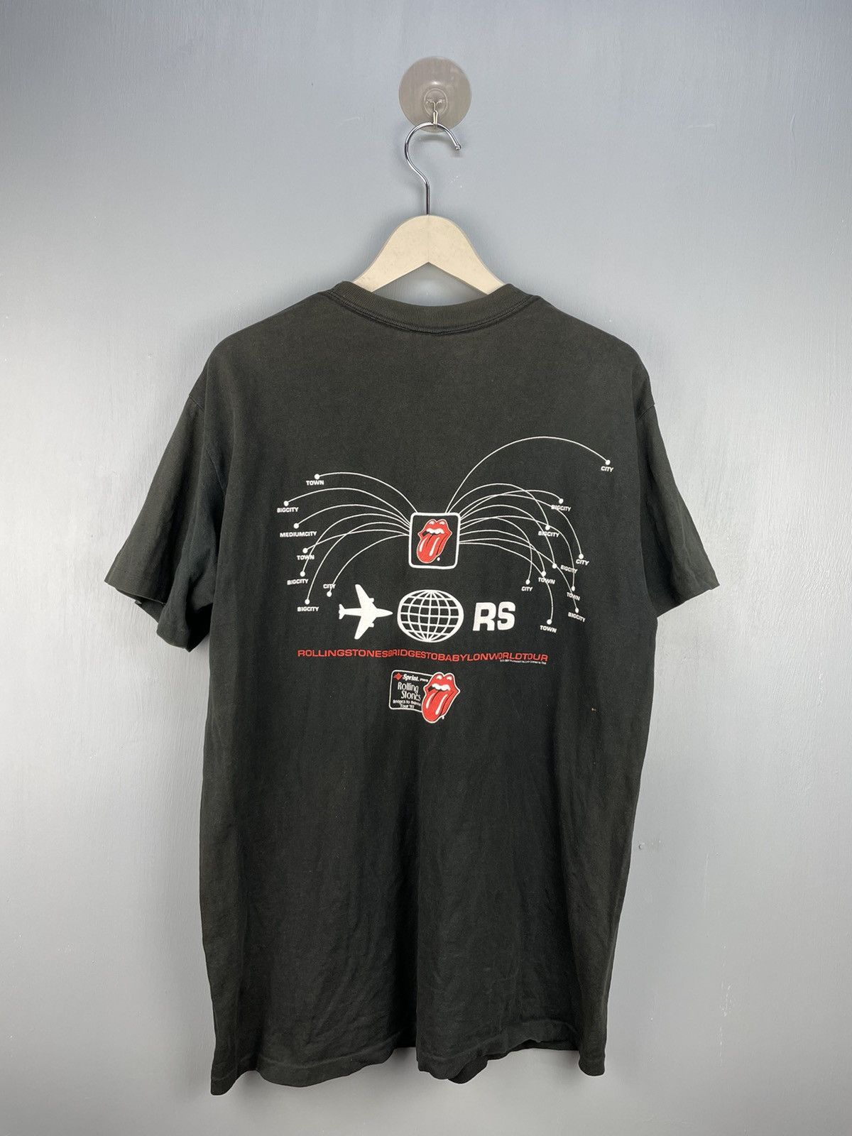 Band Tees Vintage 90s The Rolling Stones world tour t shirt Size US L / EU 52-54 / 3 - 2 Thumbnail