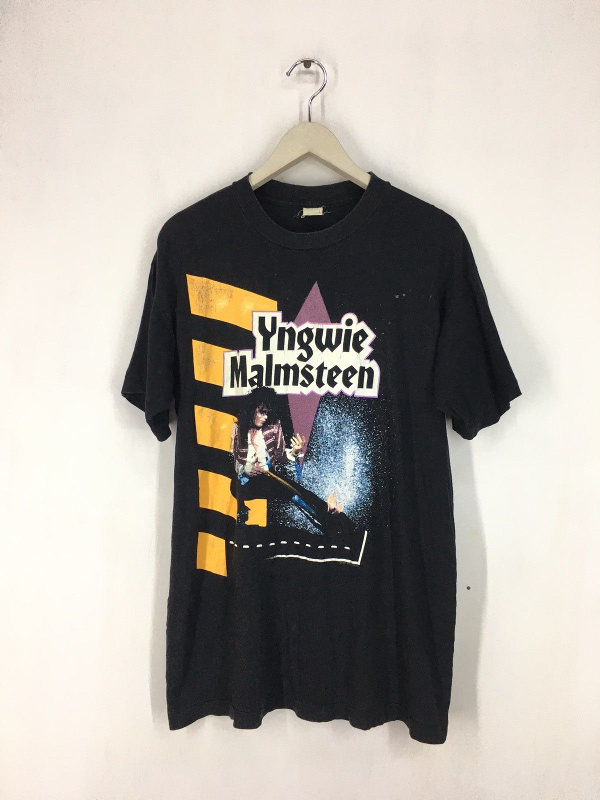 Band Tees Vintage 90s Yngwie Malmsteen heavy metal hardrock band tee Size US XL / EU 56 / 4 - 1 Thumbnail