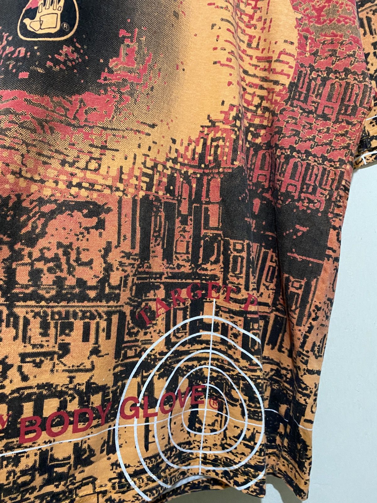 Body Glove RARE! Vintage Body Glove Overprint Tee Size US XL / EU 56 / 4 - 8 Thumbnail