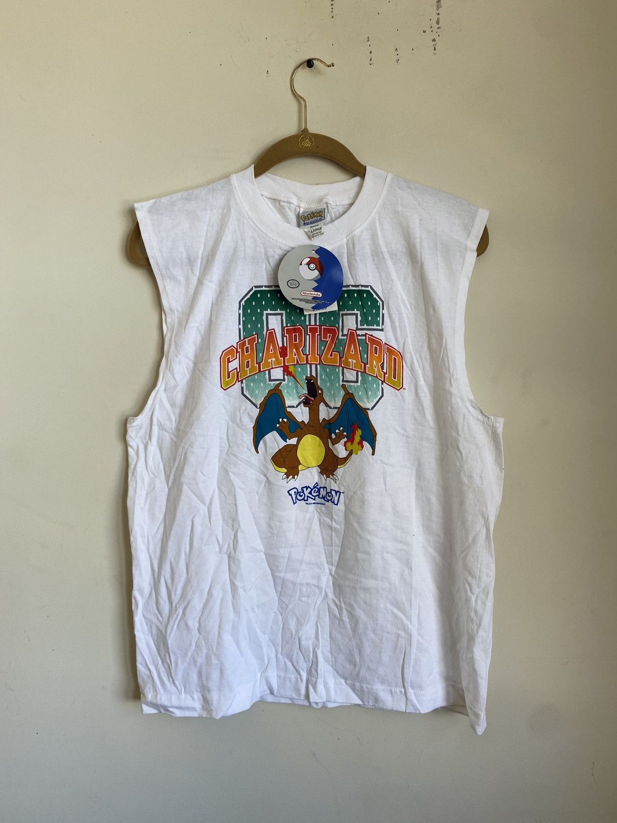 Vintage 1999 Nintendo Pokémon charizard sleeveless tee