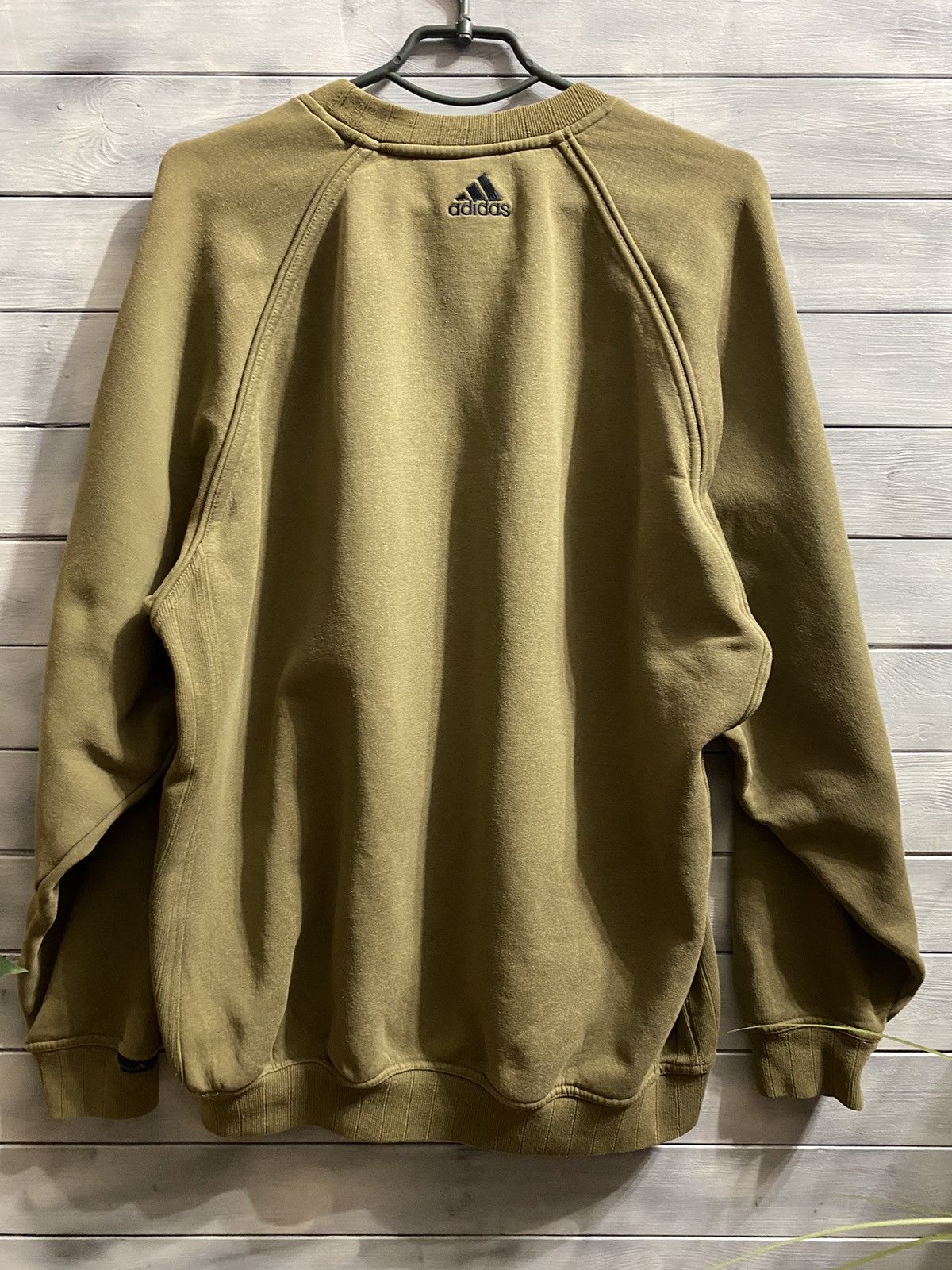 Adidas Rare Vintage Sweatshirt Adidas Big Logo Y2K. Size US L / EU 52-54 / 3 - 5 Thumbnail