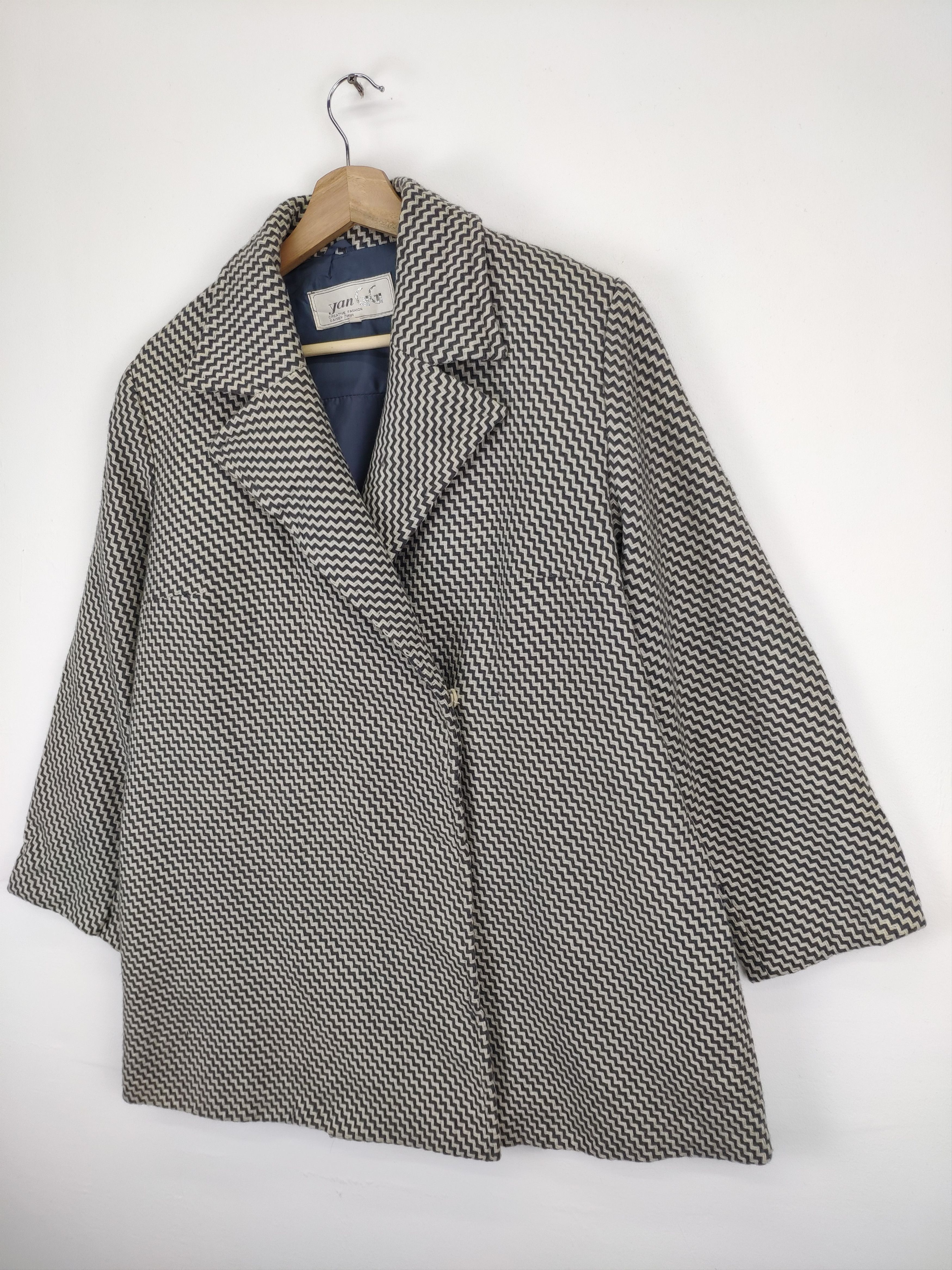 Japanese Brand OFFER💥 Vintage Japanese Brand Wool Blazer Size M / US 6-8 / IT 42-44 - 2 Thumbnail
