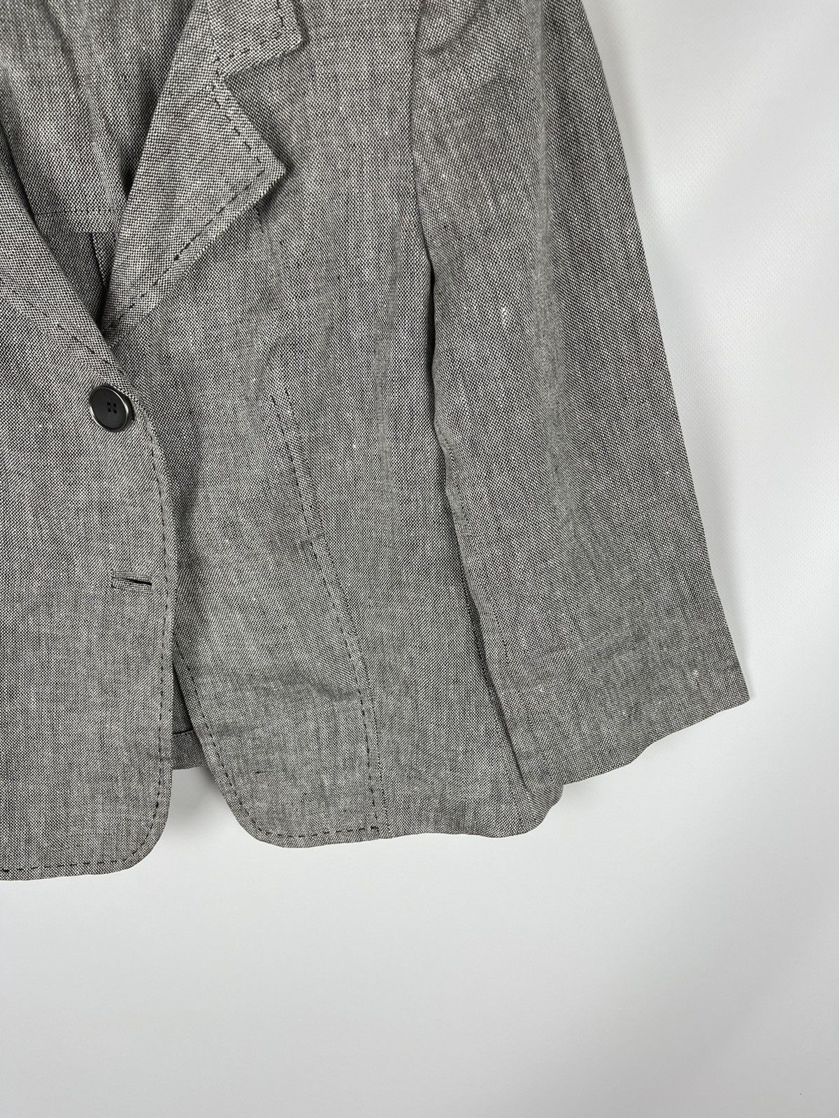 Max Mara Max Mara pure linen made in Italy short cropped blazer Size L / US 10 / IT 46 - 5 Thumbnail