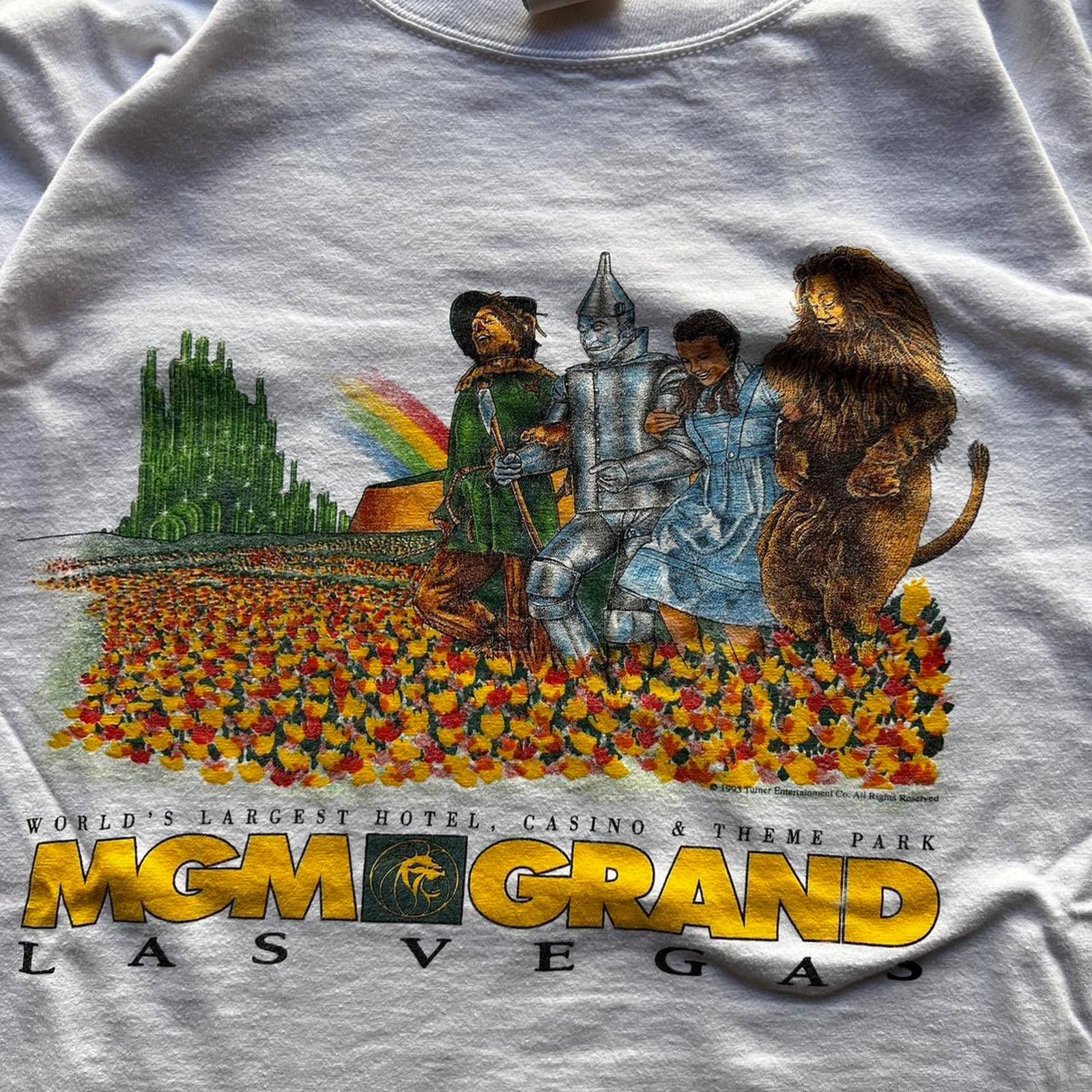 Vintage Vintage Wizard of Oz MGM Grand Shirt Size US XL / EU 56 / 4 - 2 Thumbnail
