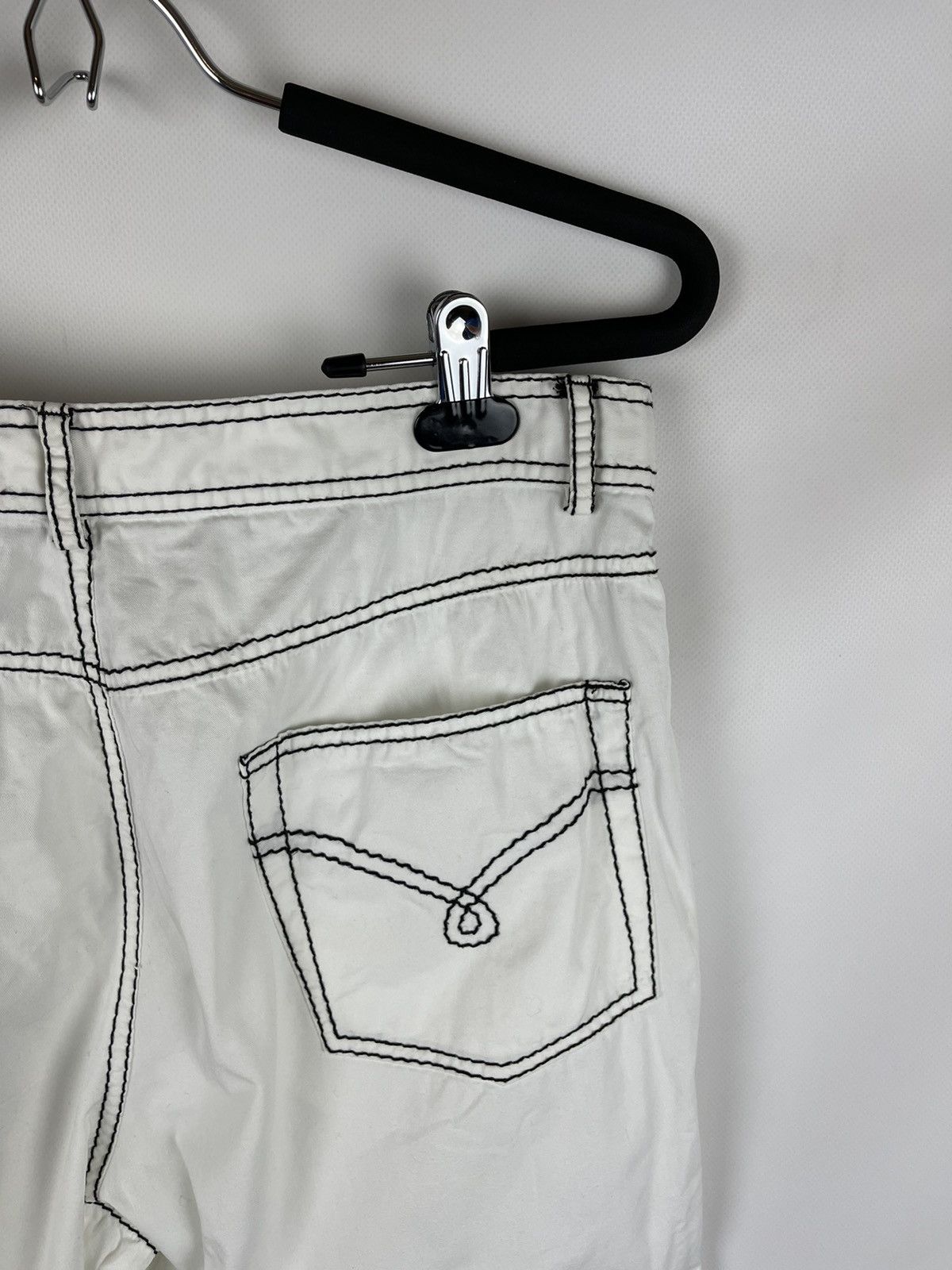 Moschino × Vintage Moschino Cheap & Chic vintage 1997 white casual pants chino Size 32" / US 10 / IT 46 - 10 Thumbnail