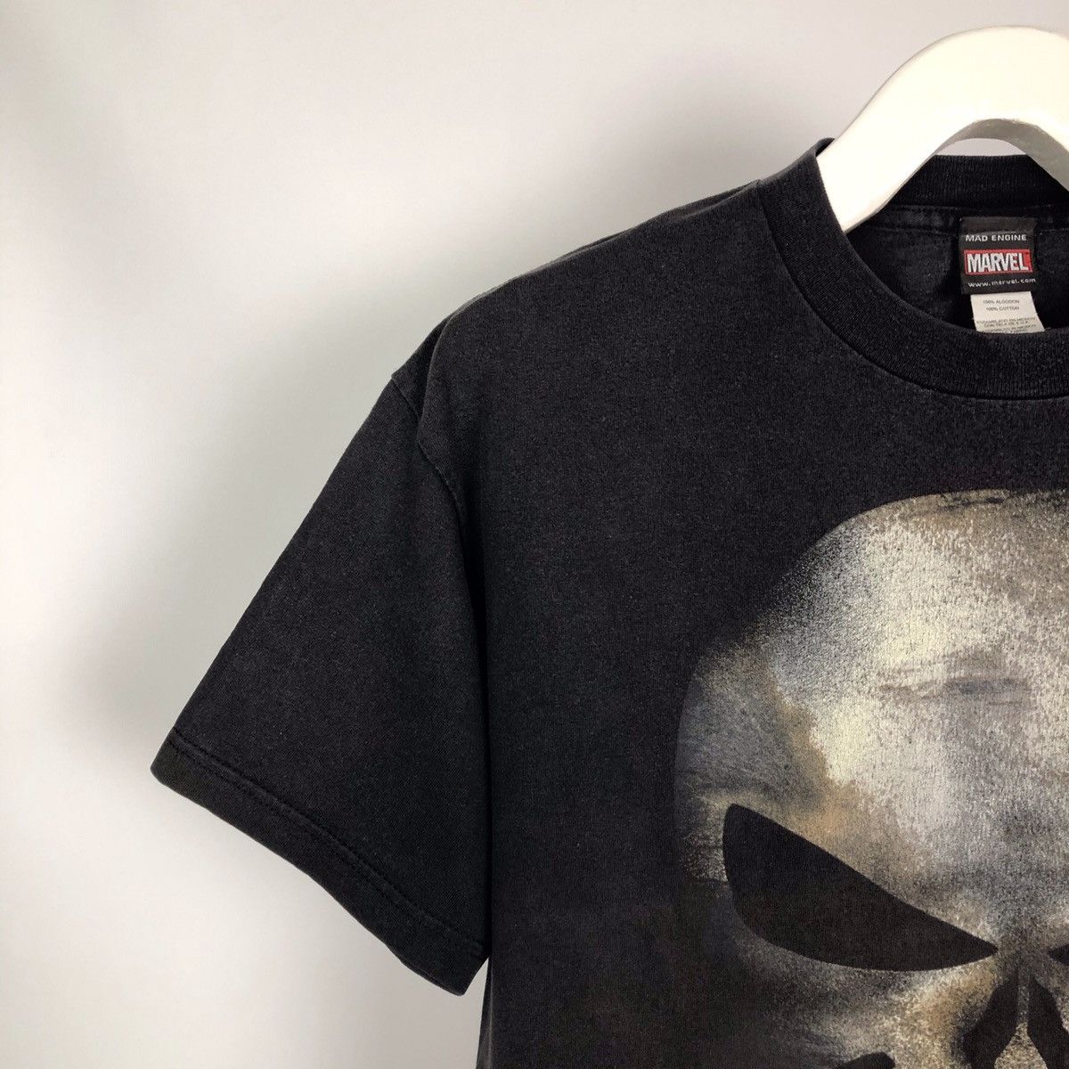 Marvel Comics Y2K Vintage Marvel Punisher Skull Logo Tee Size US L / EU 52-54 / 3 - 5 Thumbnail