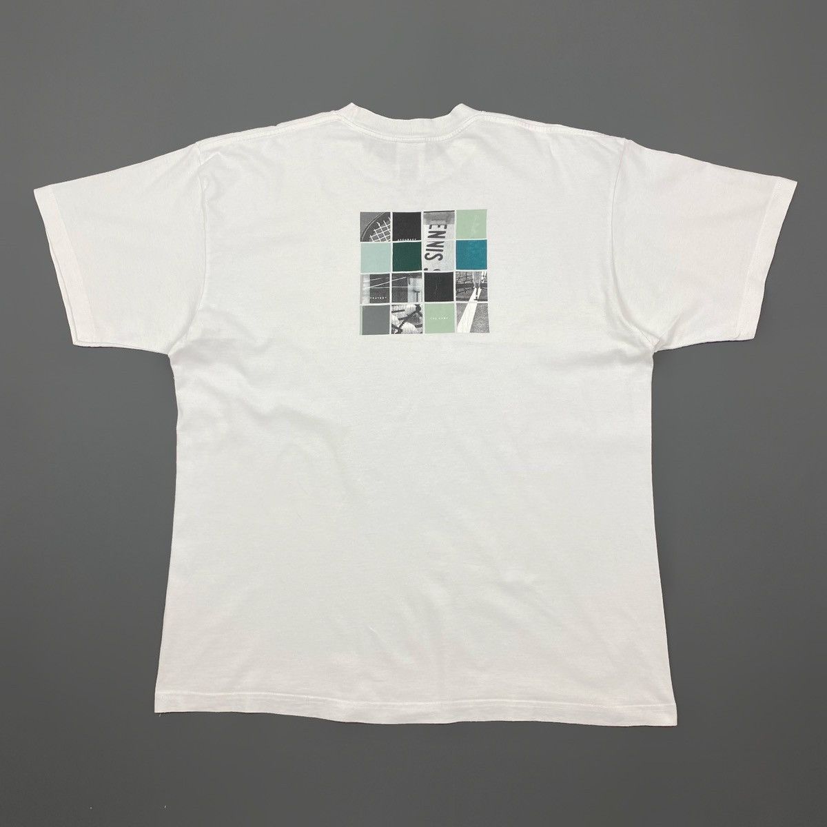 Nike 1990’s Vintage Nike Tennis Court Mosaic Graphic T-Shirt Size US XL / EU 56 / 4 - 4 Thumbnail