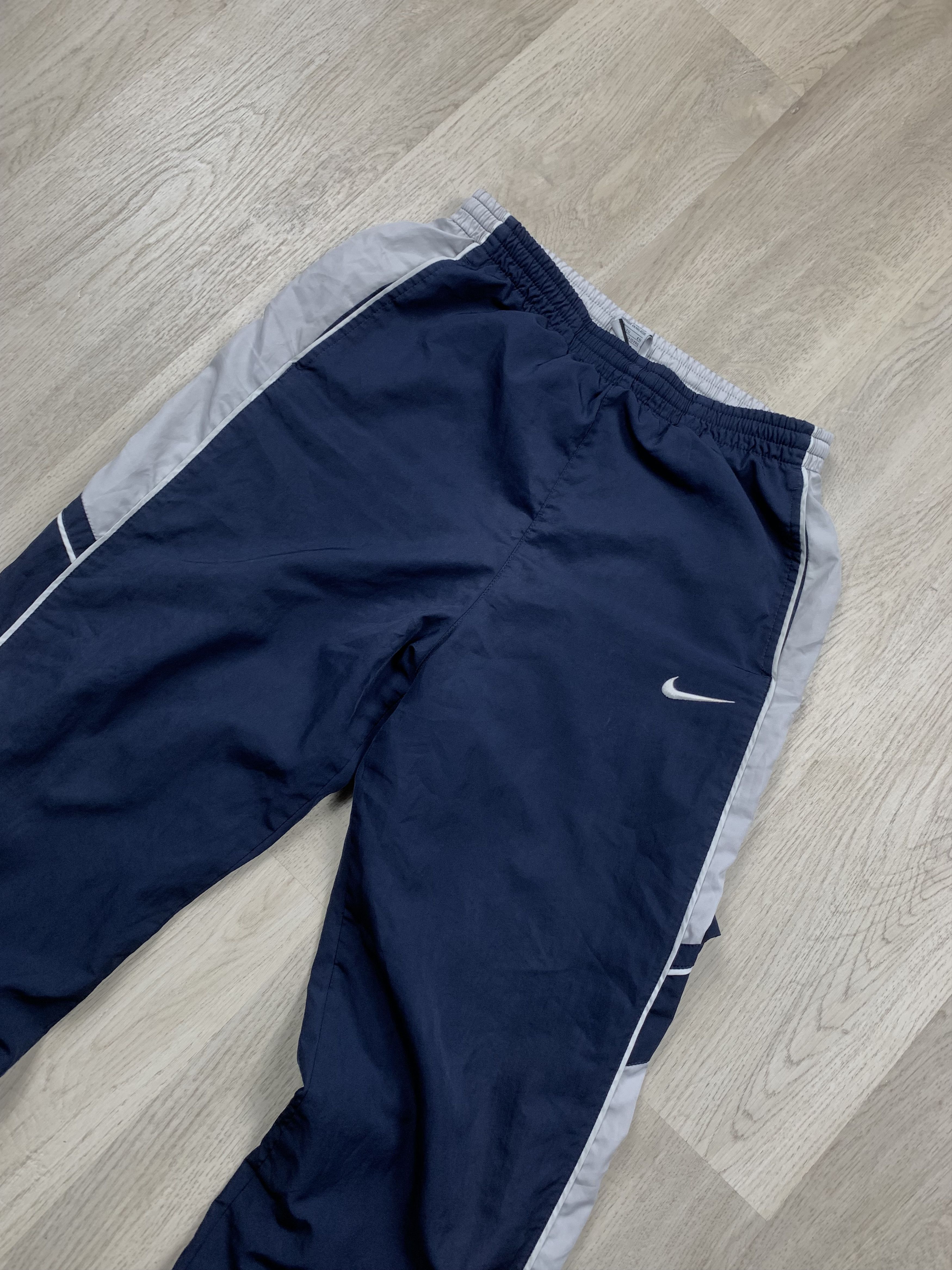 Nike Nike Vintage Distressed Mens Nylon Pants Drill style Size US 30 / EU 46 - 2 Thumbnail