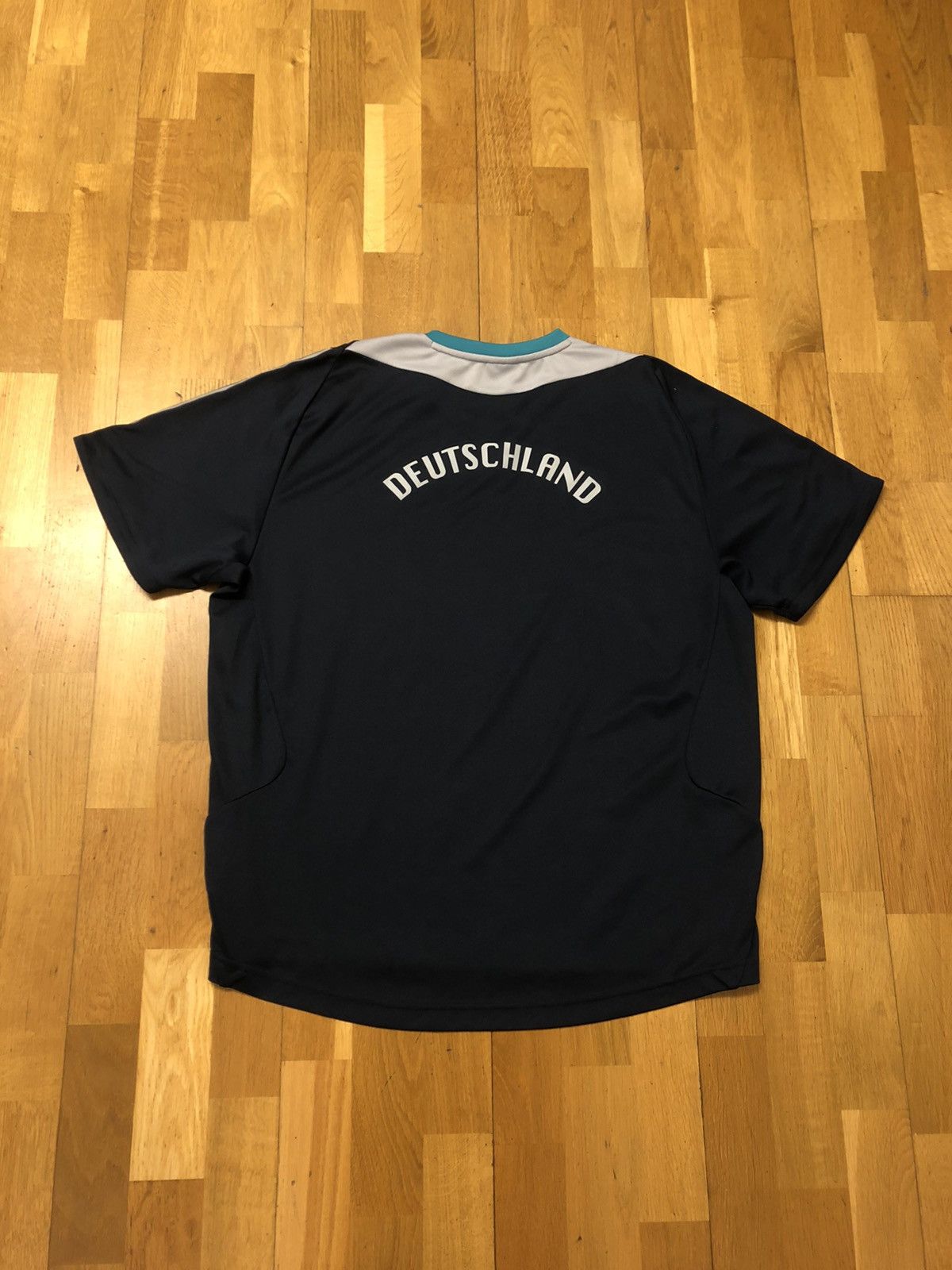 Adidas ADIDAS GERMANY NATIONAL SOCCER TEAM VINTAGE FOOTBALL JERSEY Size US L / EU 52-54 / 3 - 2 Thumbnail
