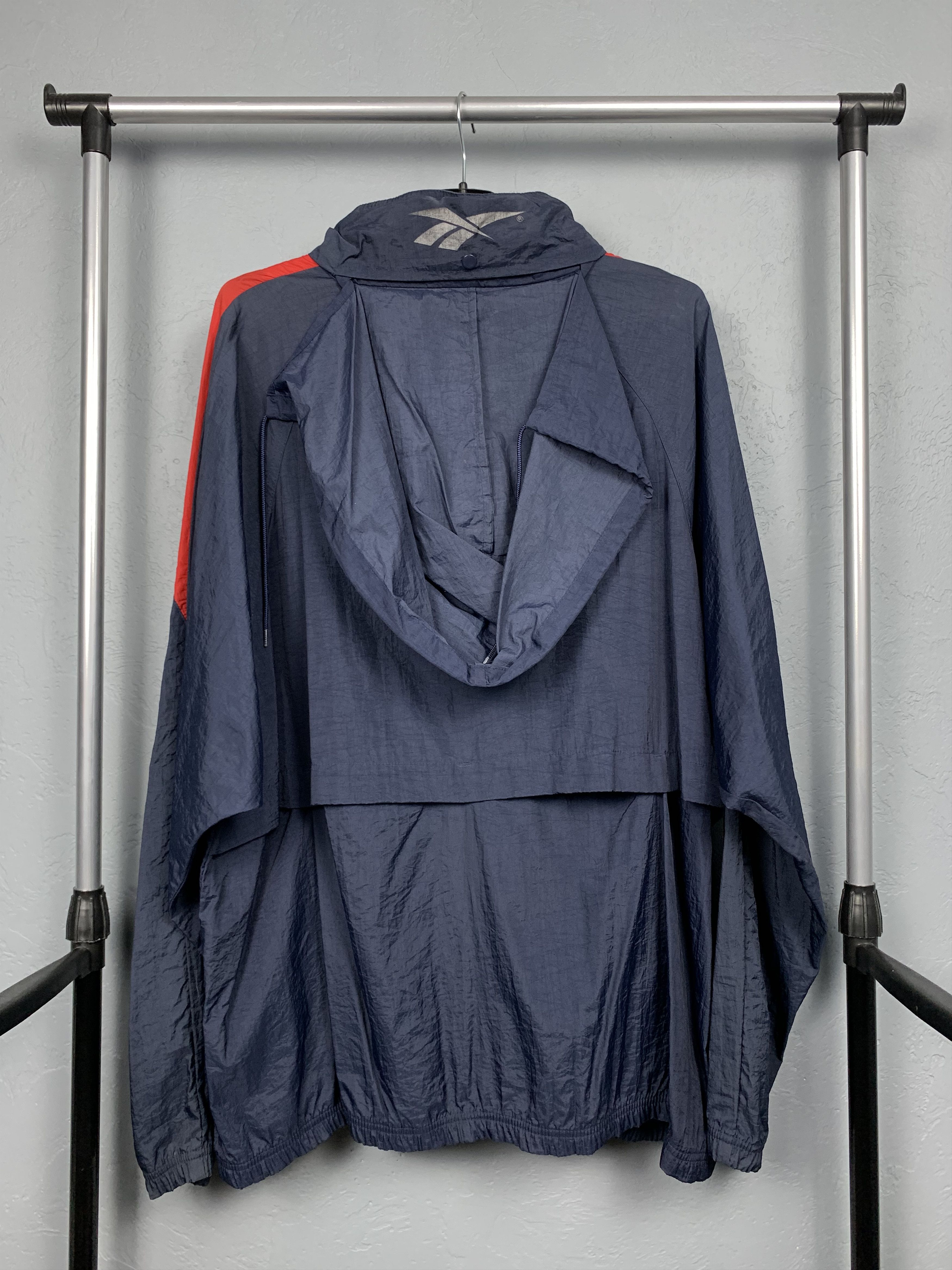 Reebok Reebok Vintage Mens Big Logo Nylon Track Top Jacket Size US XL / EU 56 / 4 - 6 Thumbnail